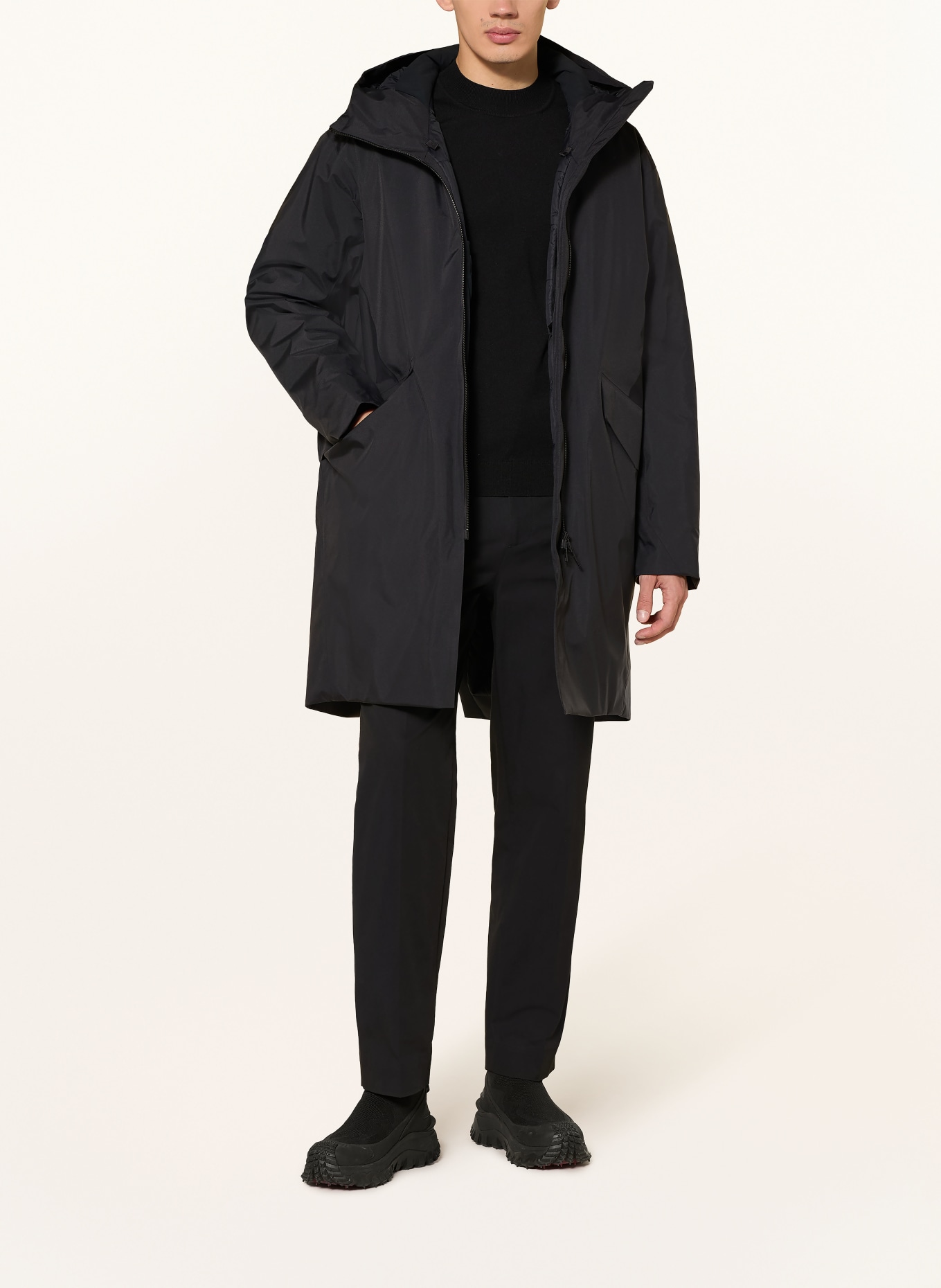 VEILANCE Daunenmantel MONITOR: ZWART