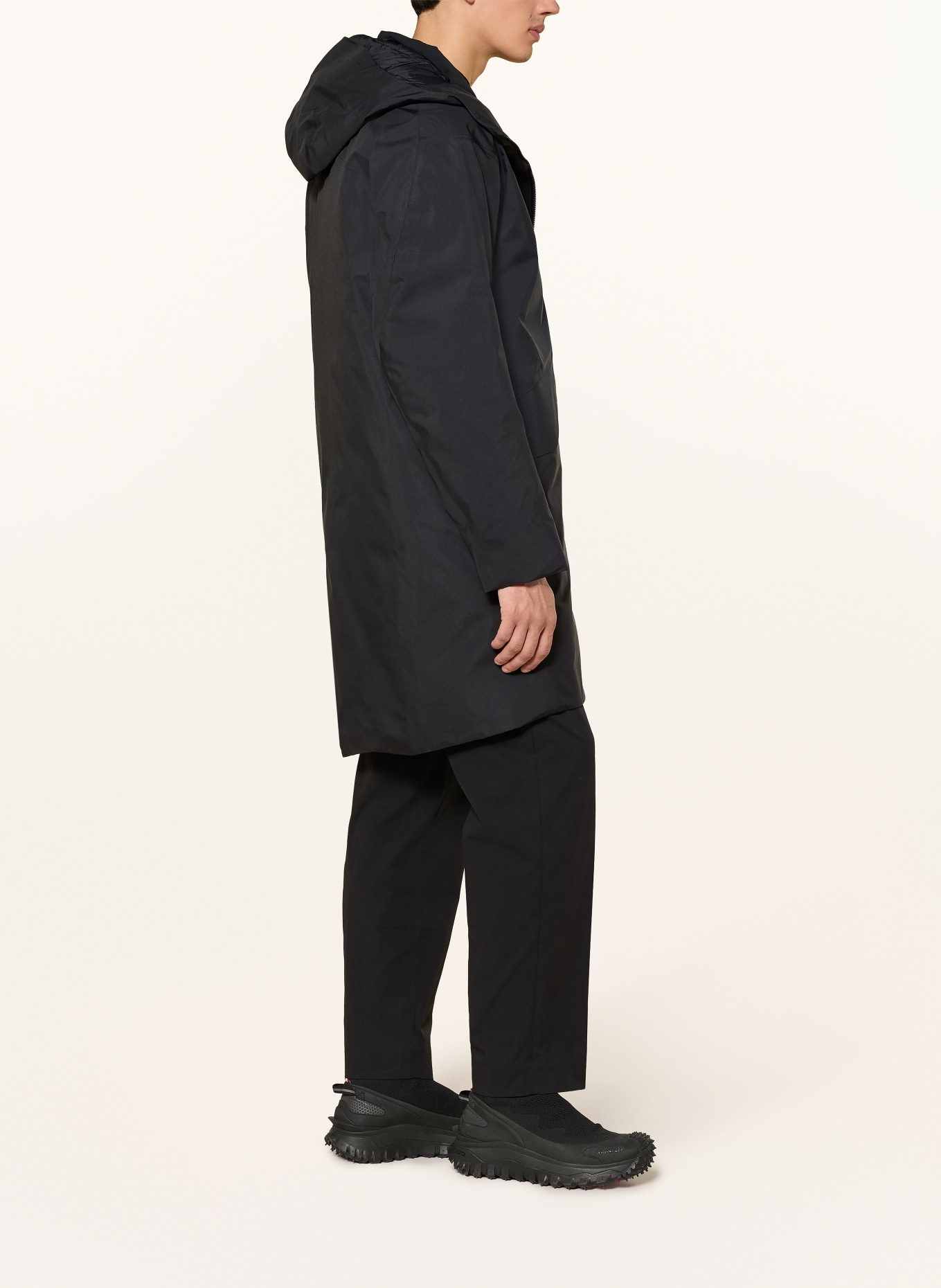 VEILANCE Daunenmantel MONITOR: ZWART