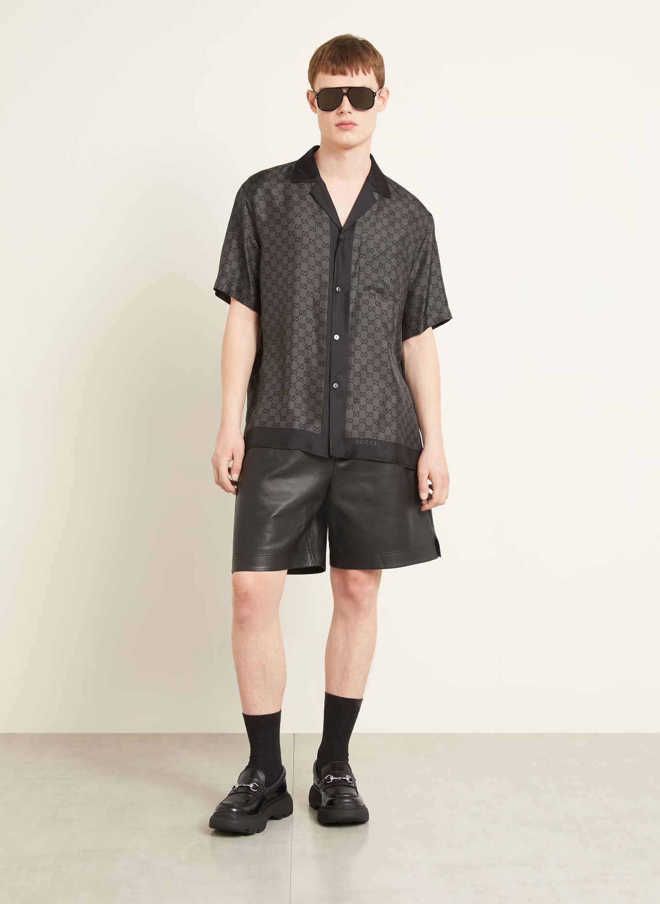 GUCCI Regular-Fit Resort Shirt: DARK GRAY / BLACK