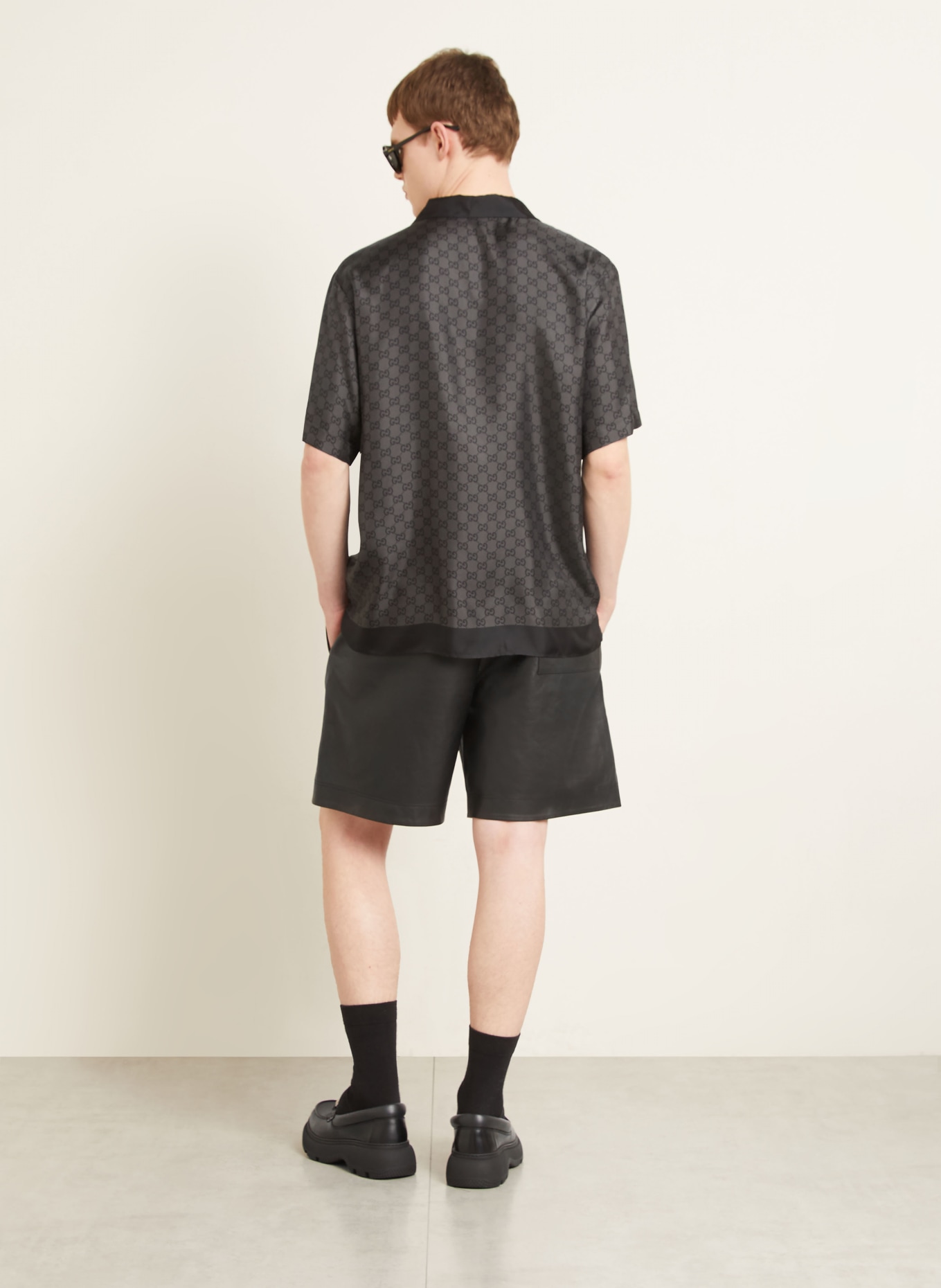 GUCCI Regular-Fit Resort Shirt: DARK GRAY / BLACK