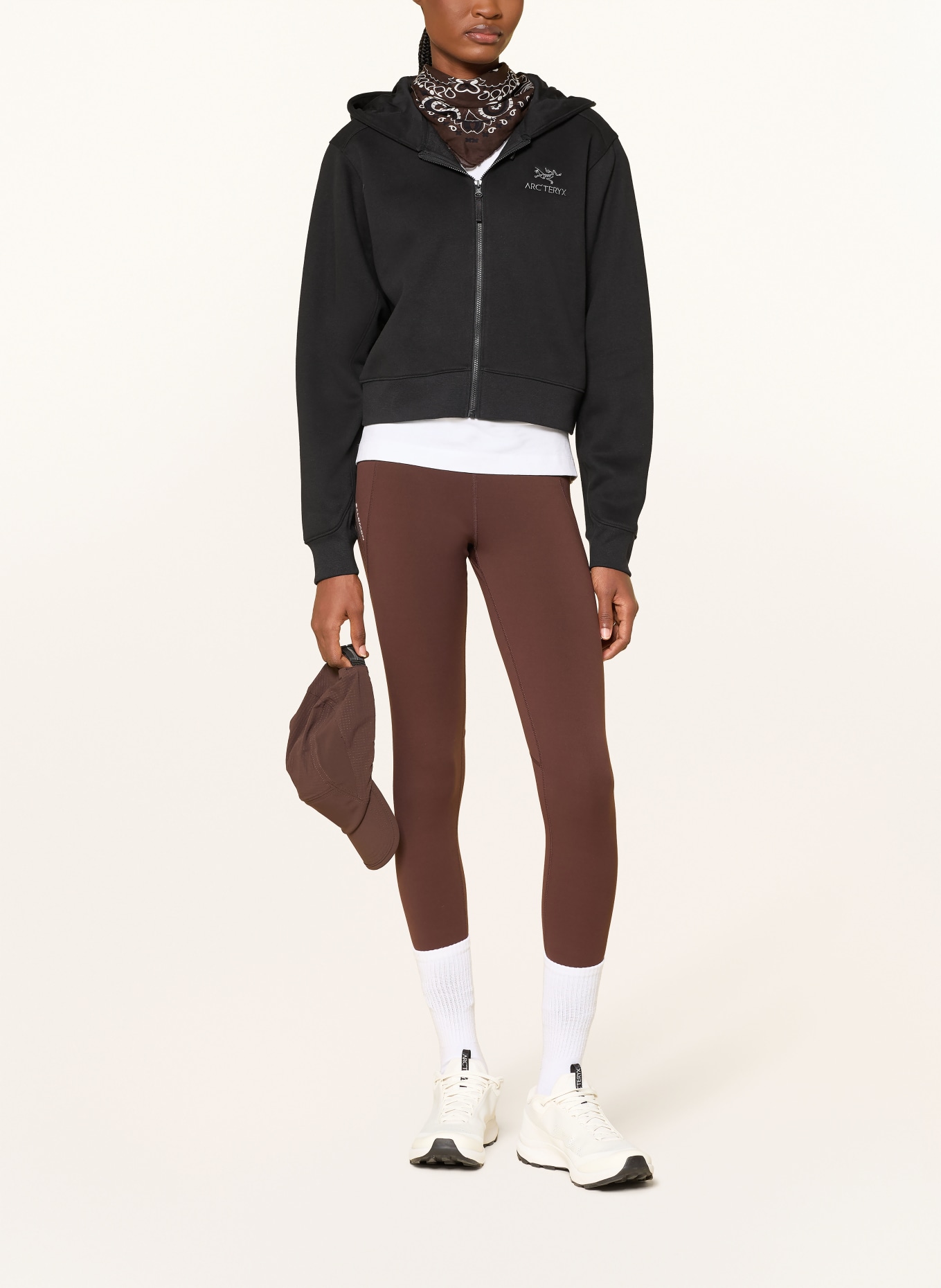 ARC'TERYX EMBLEM CROP Sweat Jacket: BLACK