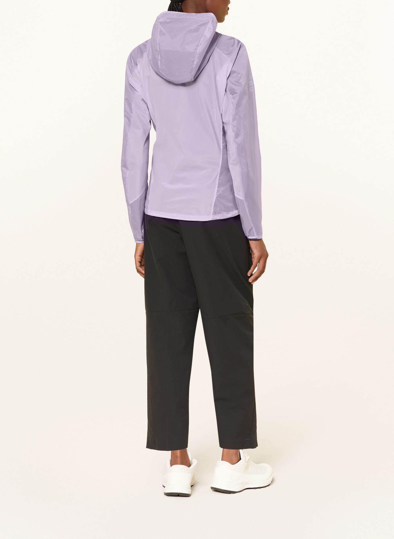 ARC'TERYX NORVAN Performance Jacket: LIGHT PURPLE