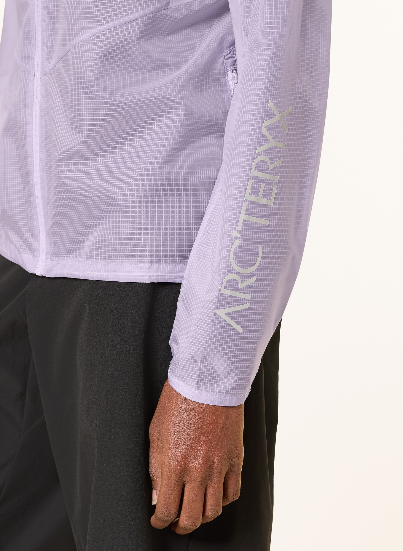ARC'TERYX NORVAN Performance Jacket: LIGHT PURPLE