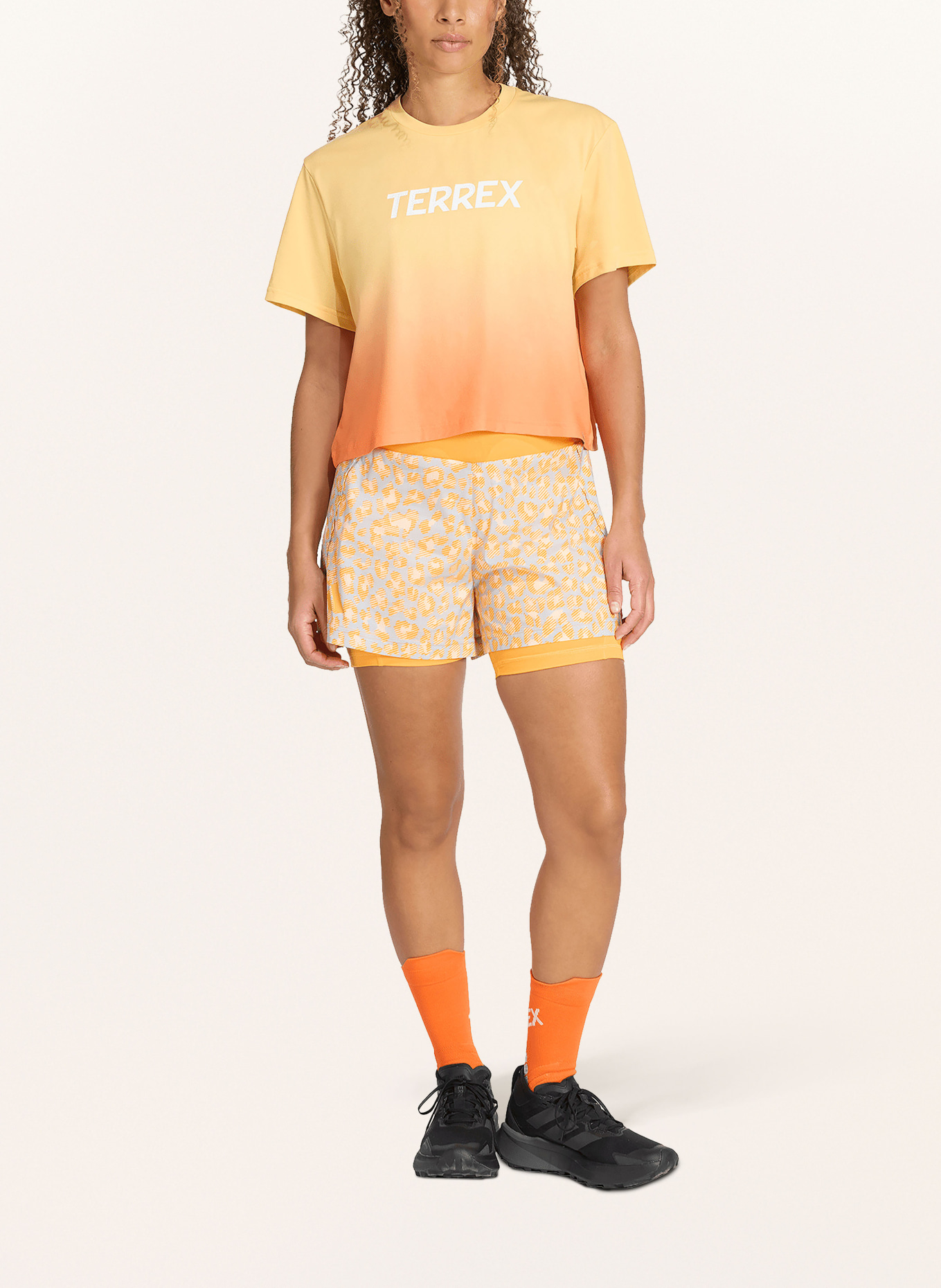 adidas TERREX TERREX MULTI TEE MEADOW PACK T-Shirt: LIGHT ORANGE / NEON ORANGE