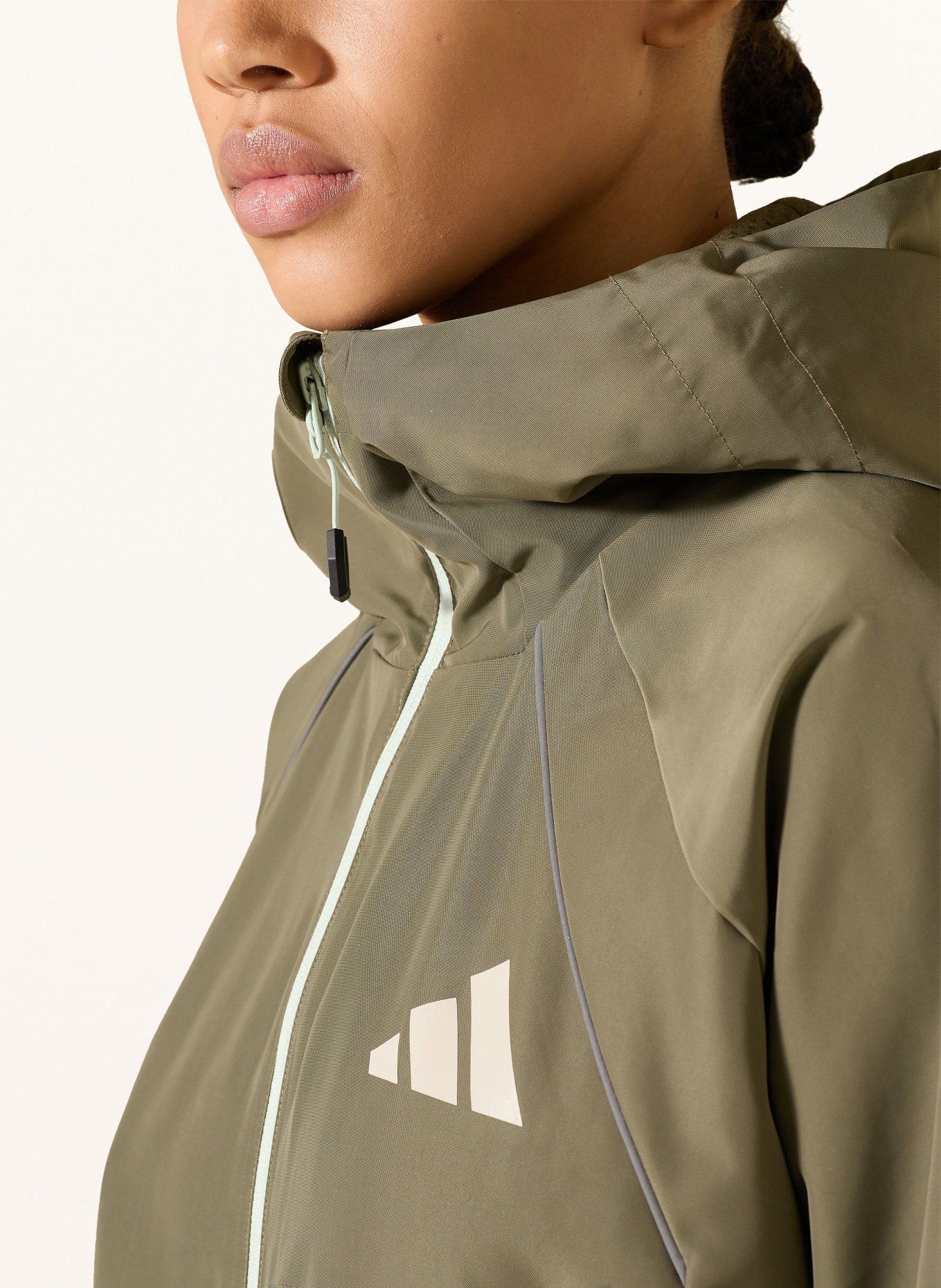 adidas TERREX Functioneel jack XPLORIC WIND RESISTANT TRANSATION: OLIJF