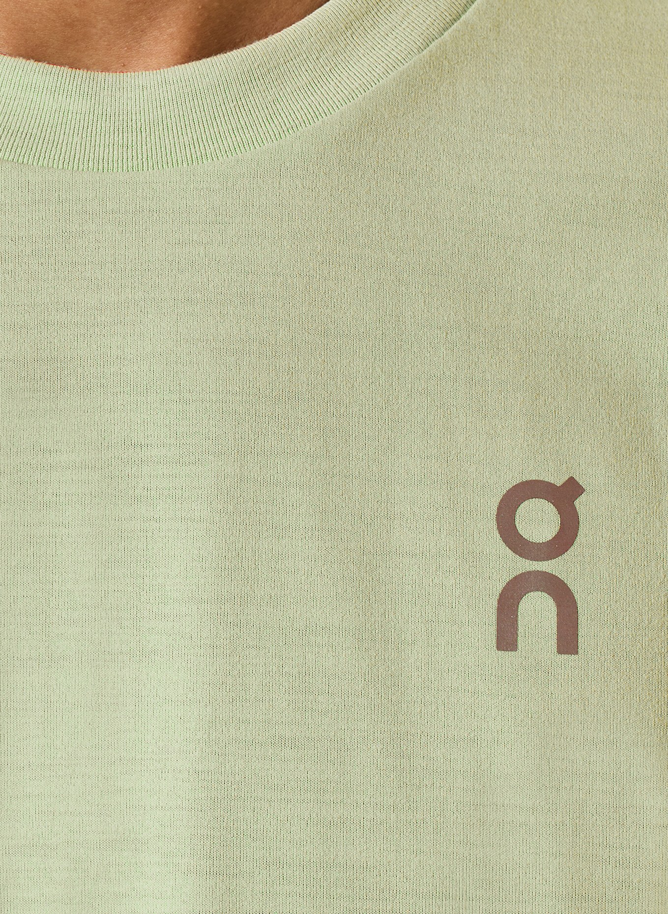 On T-shirt TRAIN-T: LICHTGROEN