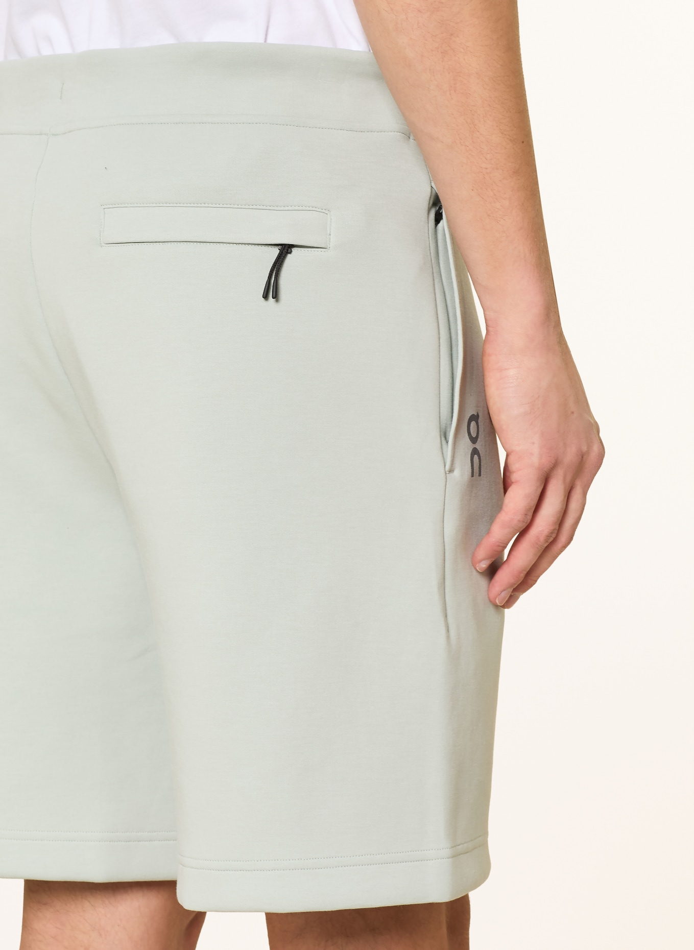 On Short d'entraînement FOCUS TECH: MENTHE