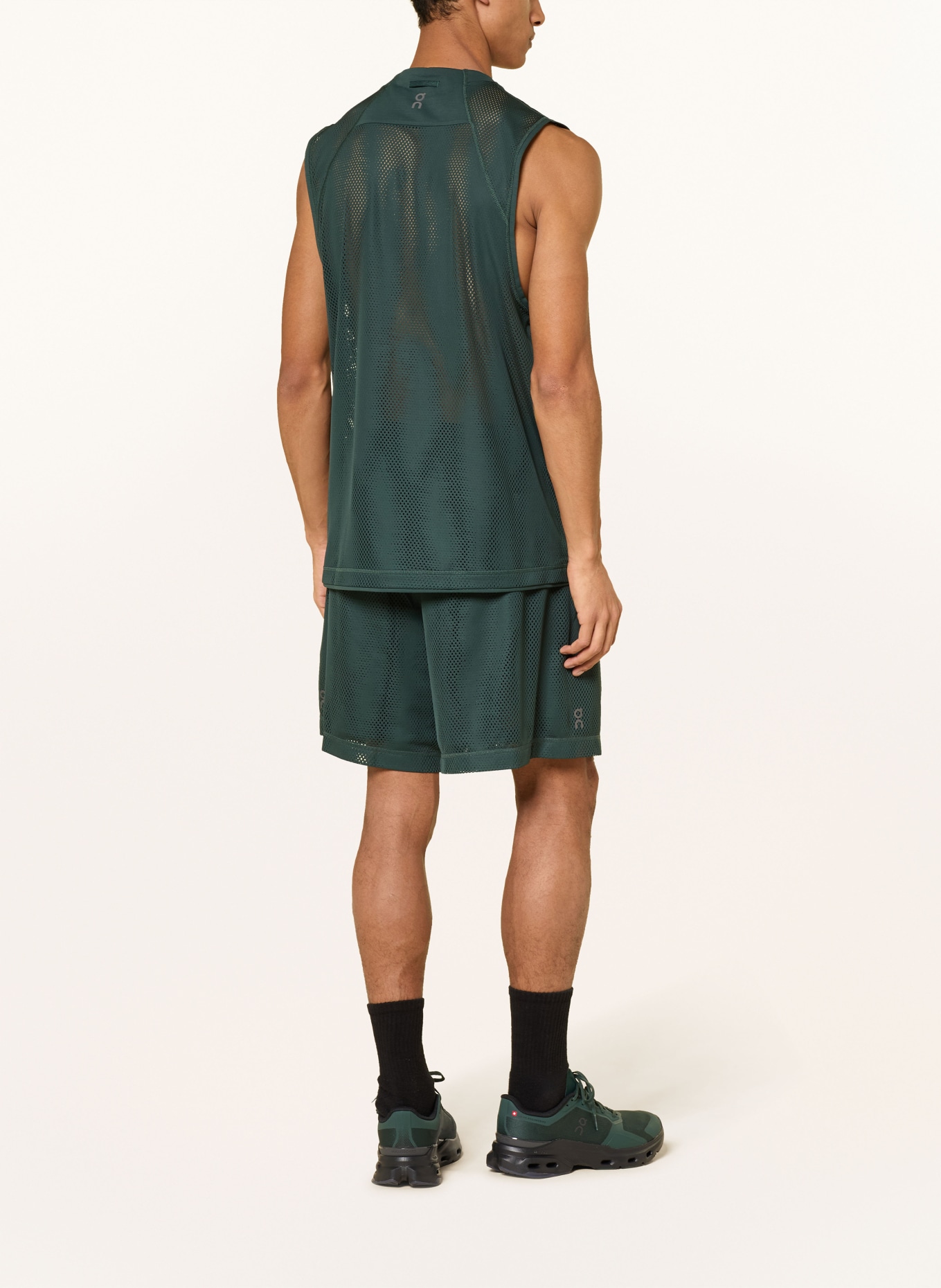 On Tanktop TRAIN VOLT: DONKERGROEN