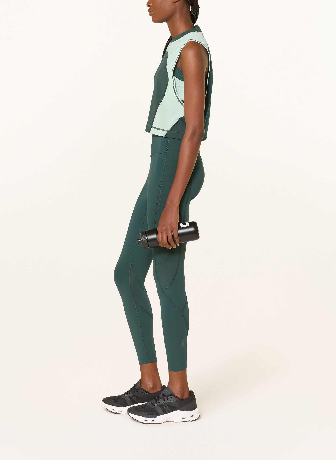 On Legging TRAIN VOLT: GROEN