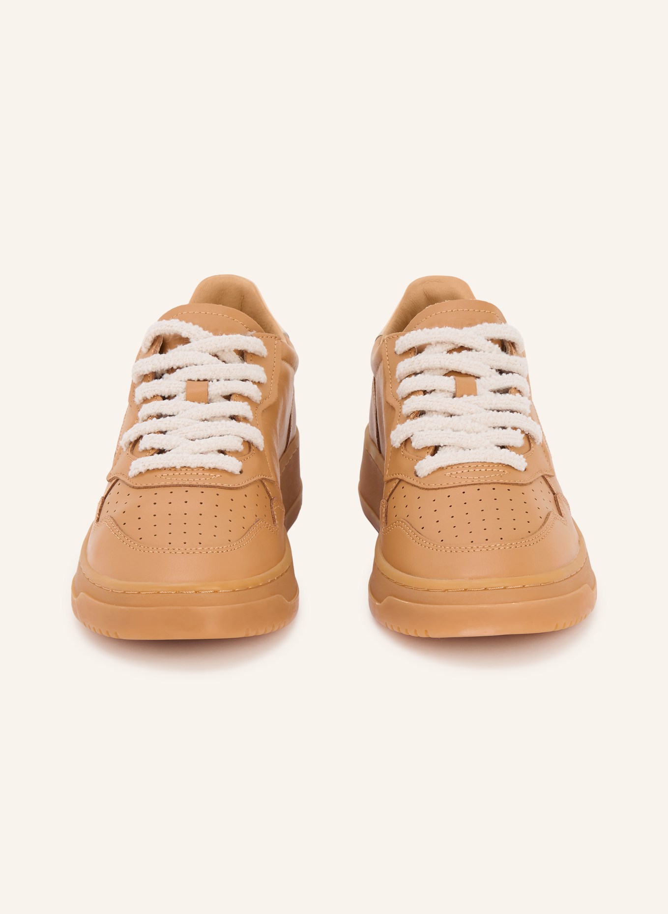 AUTRY Sneaker MEDALIST LOW: COGNAC / ECRU