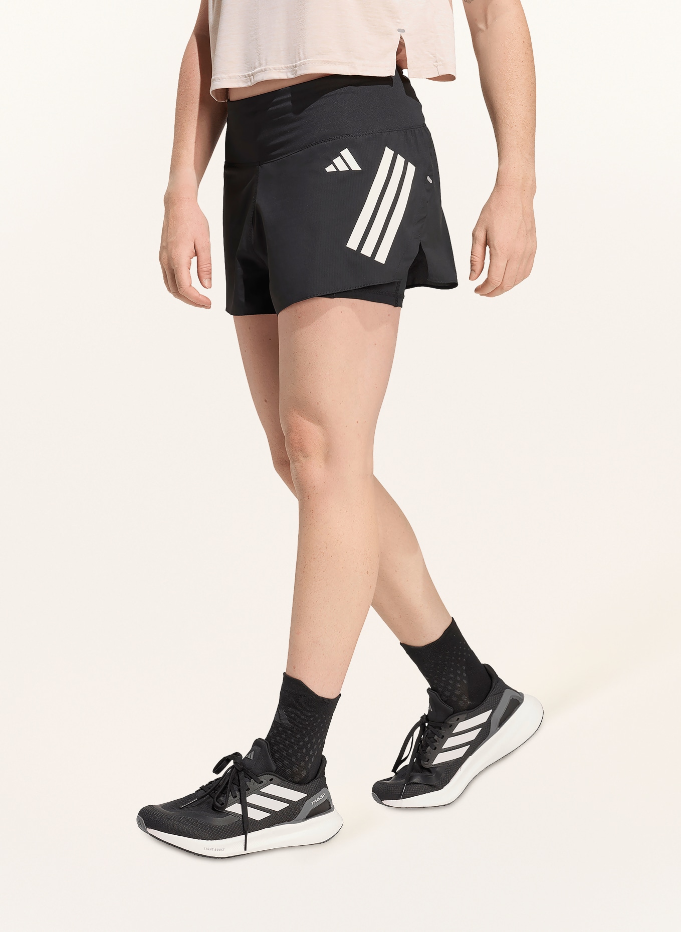 adidas Spodenki do biegania 2 w 1 ADI 365: CZARNY