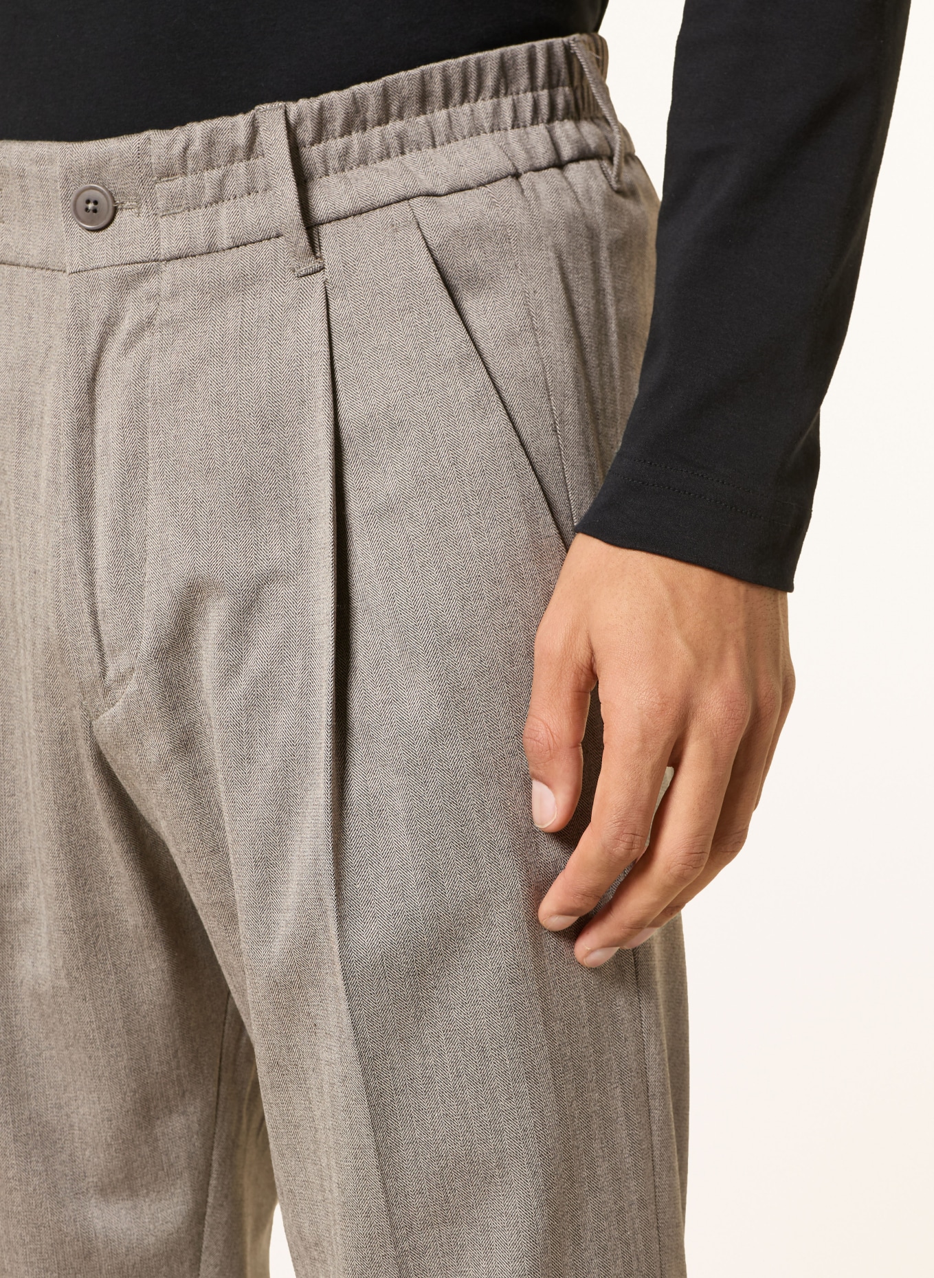 DRYKORN CHASY Regular Fit suit pants with shortened leg length: 1205 braun