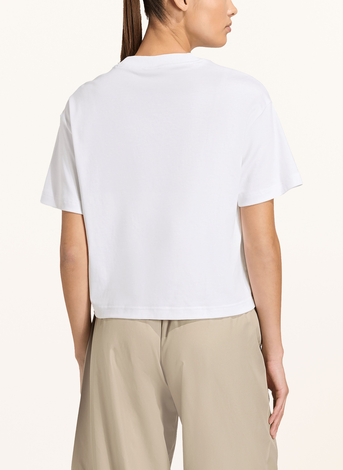 adidas Tričko CITY TECH: BÍLÁ