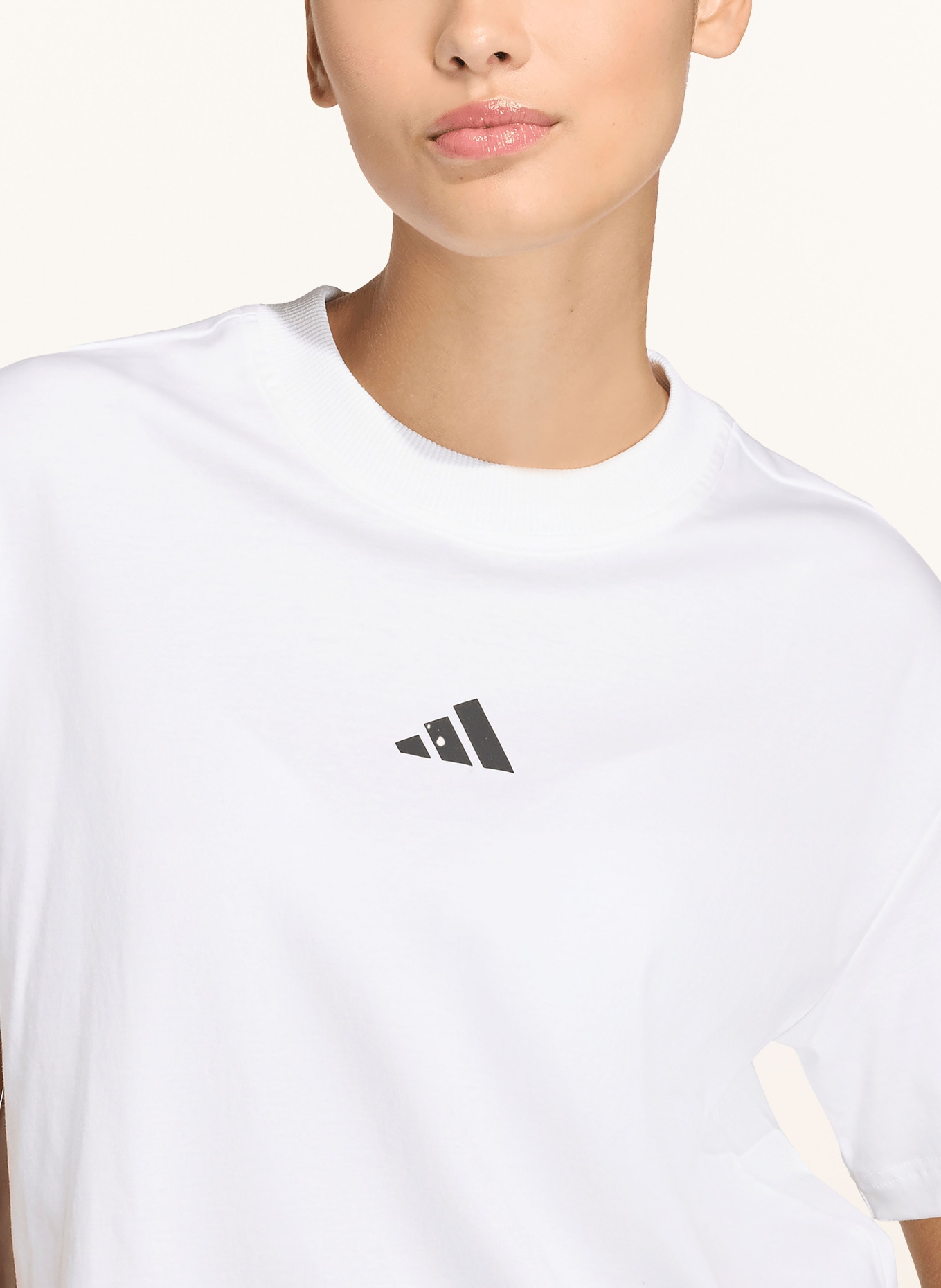 adidas Tričko CITY TECH: BÍLÁ