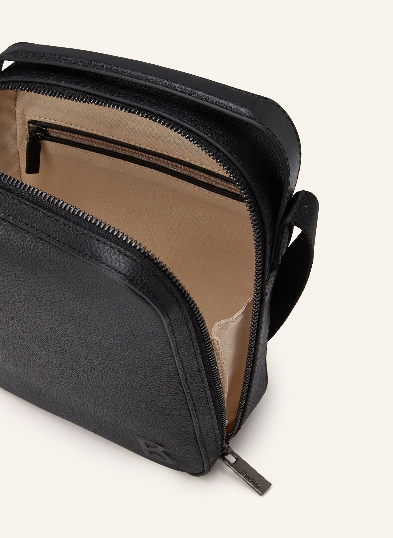 BOGNER Sac à bandoulière KIRORO EUGENE: NOIR