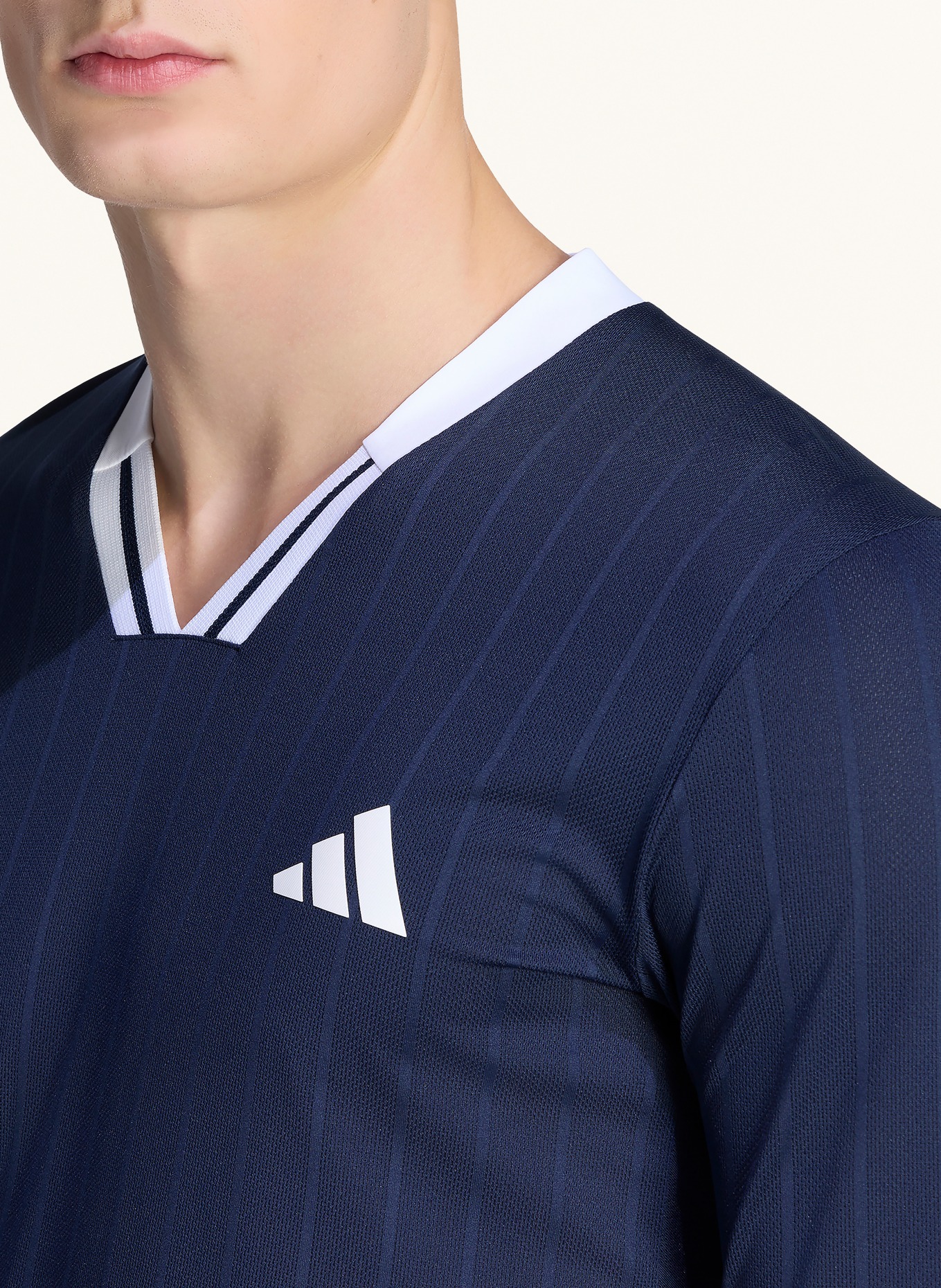 adidas TENNIS CLIMACOOL Long-Sleeve Shirt: DARK BLUE / WHITE