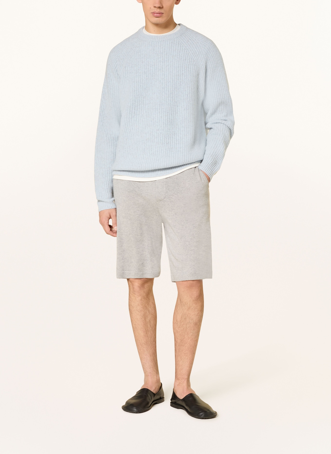 LISA YANG FELIX gebreide short van kasjmier: GRIJS