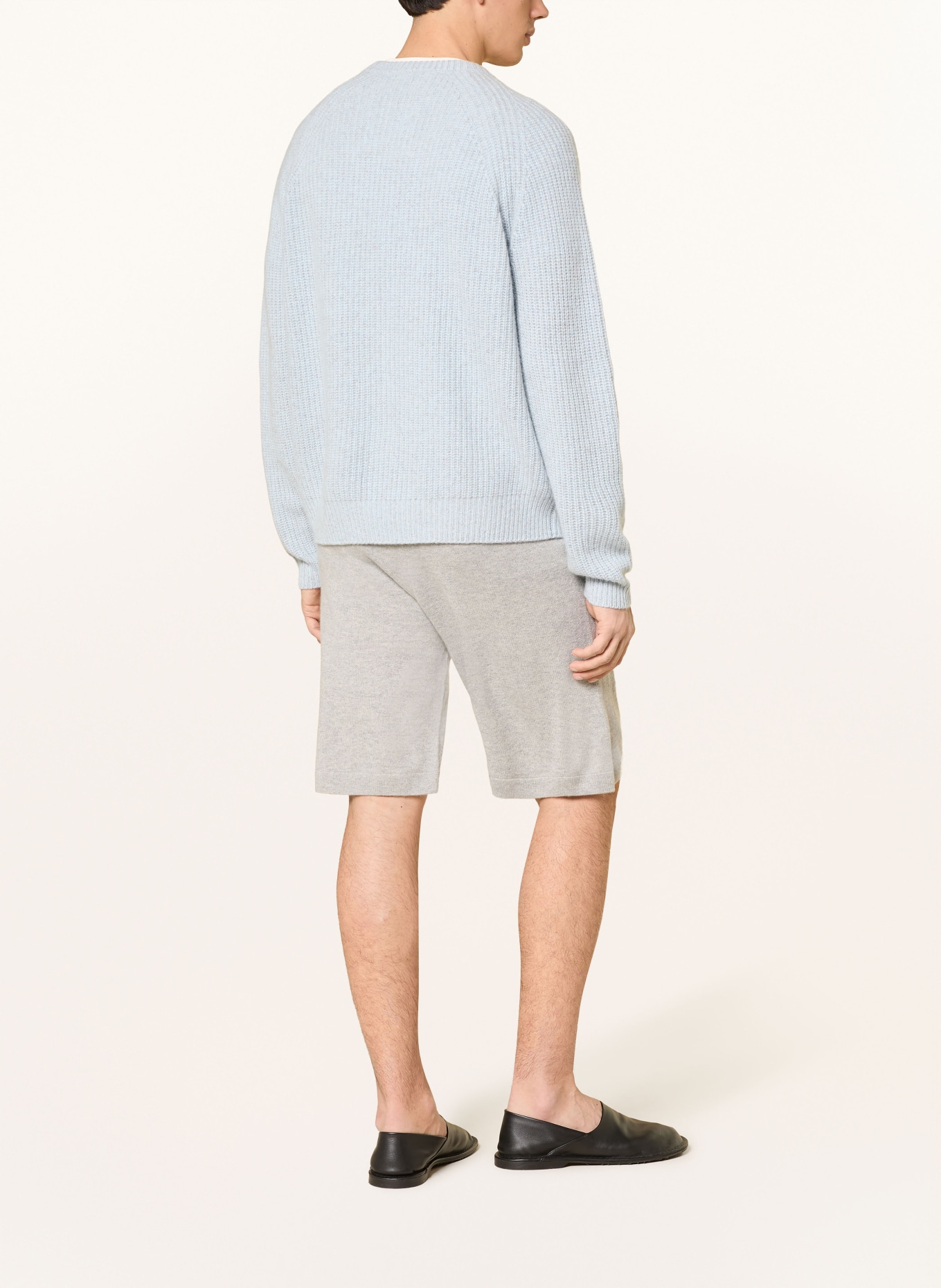 LISA YANG FELIX gebreide short van kasjmier: GRIJS