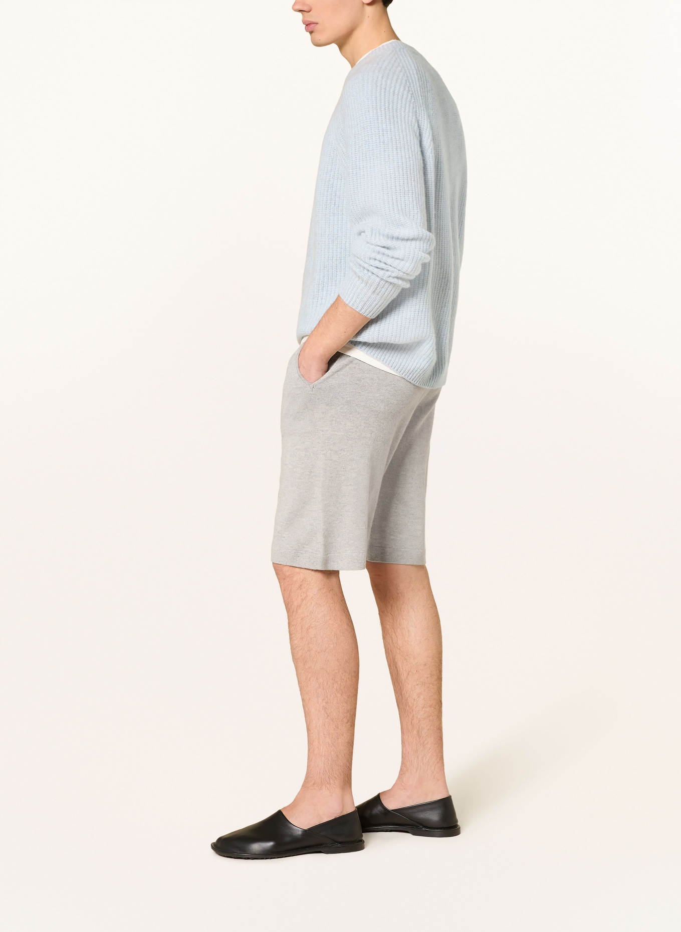 LISA YANG FELIX gebreide short van kasjmier: GRIJS