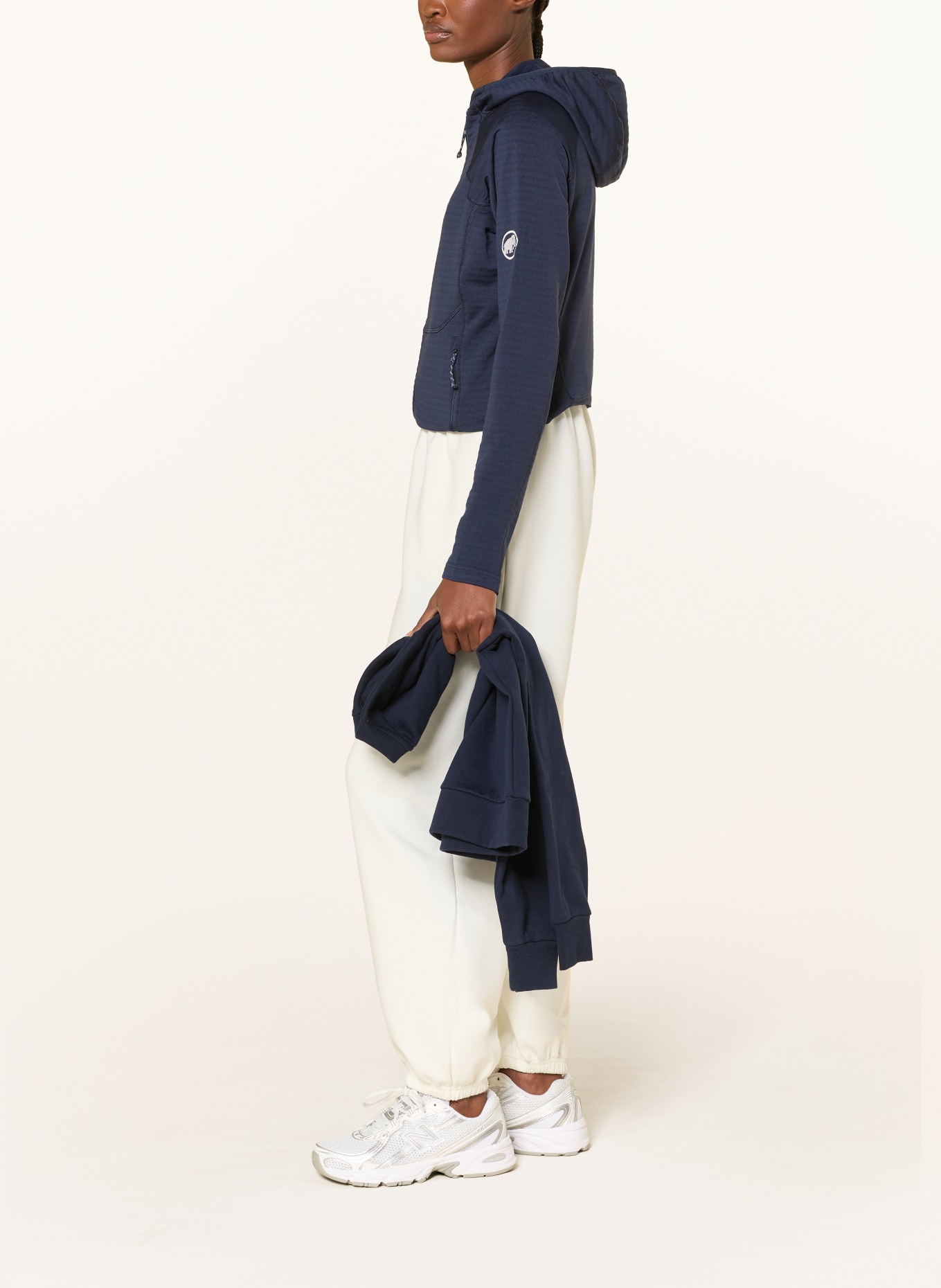 MAMMUT Midlayer-Jacke TAISS ML HOODED: DUNKELBLAU