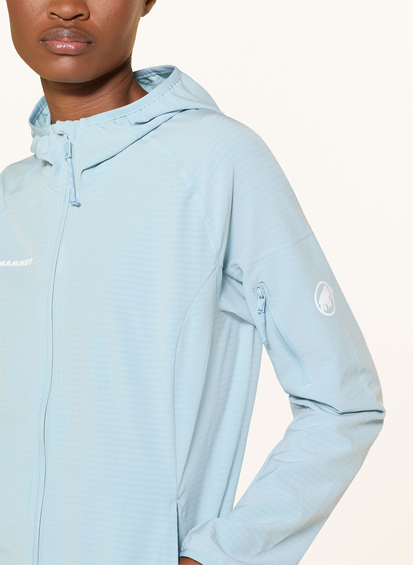 MAMMUT MADRIS LIGHT Mid-Layer Jacket: LIGHT BLUE