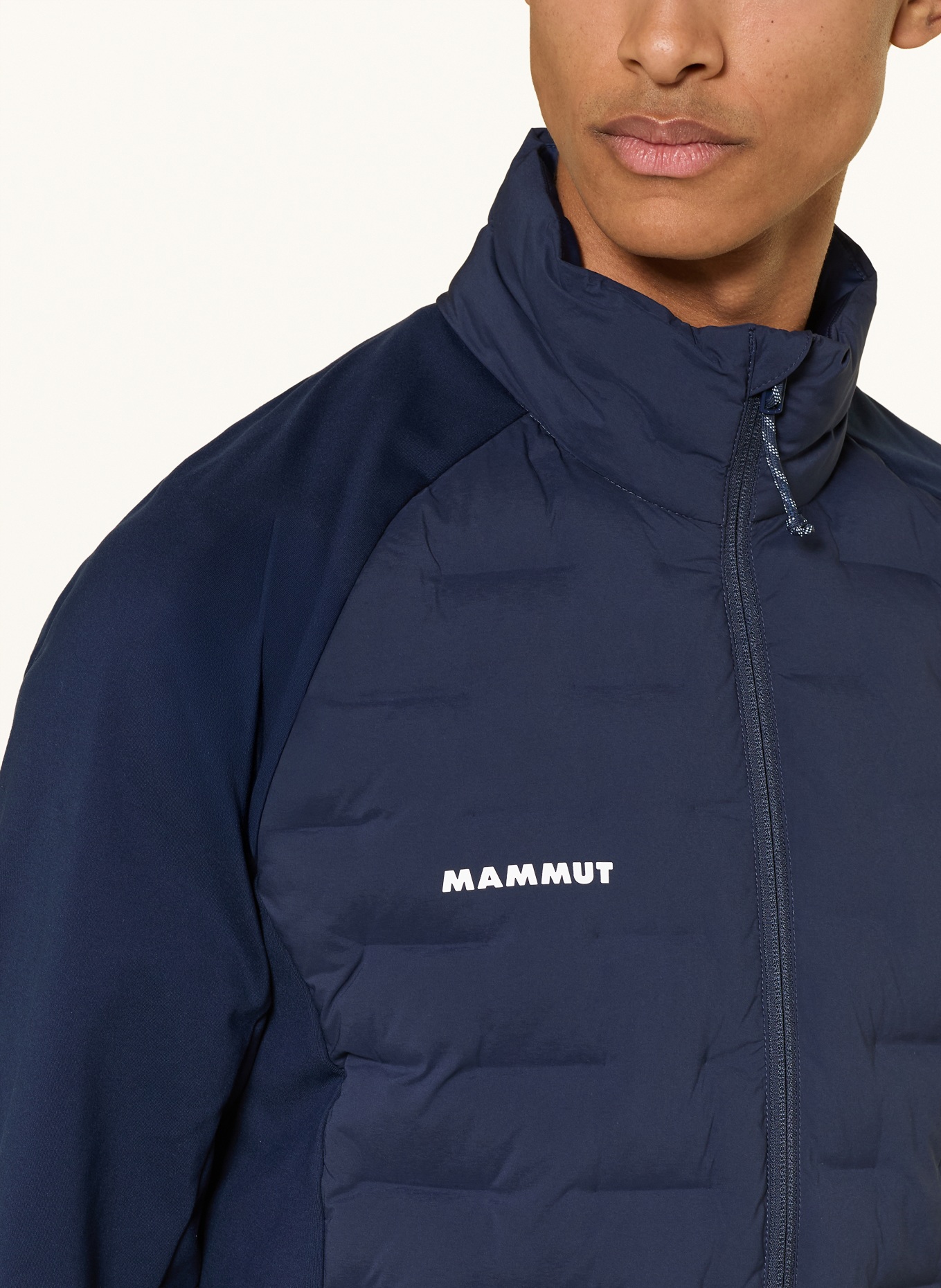 MAMMUT Hybride gewatteerd jack SENDER IN: DONKERBLAUW