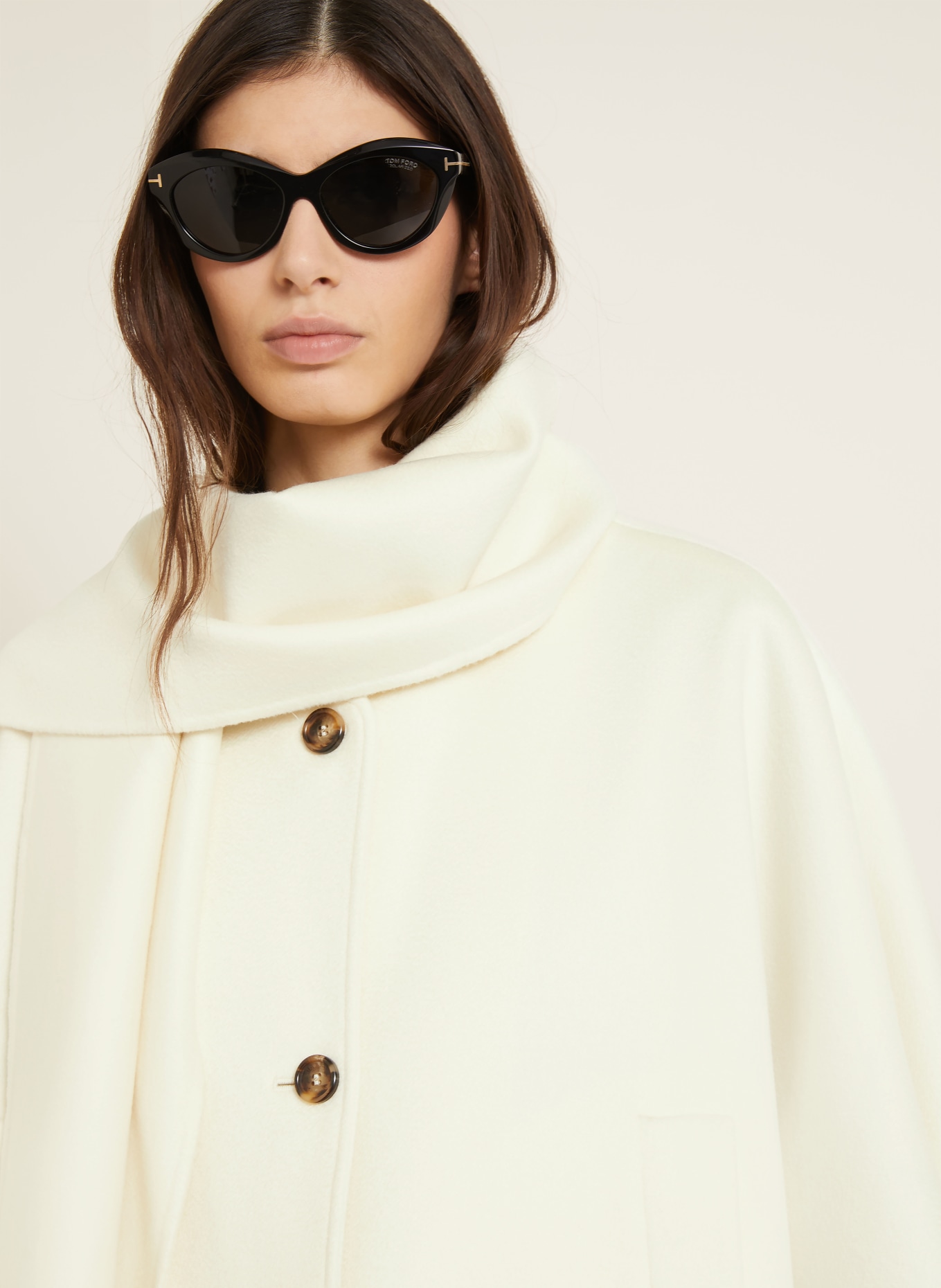 Max Mara Cashmere cape ABLASONE met afneembare sjaal: ECRU