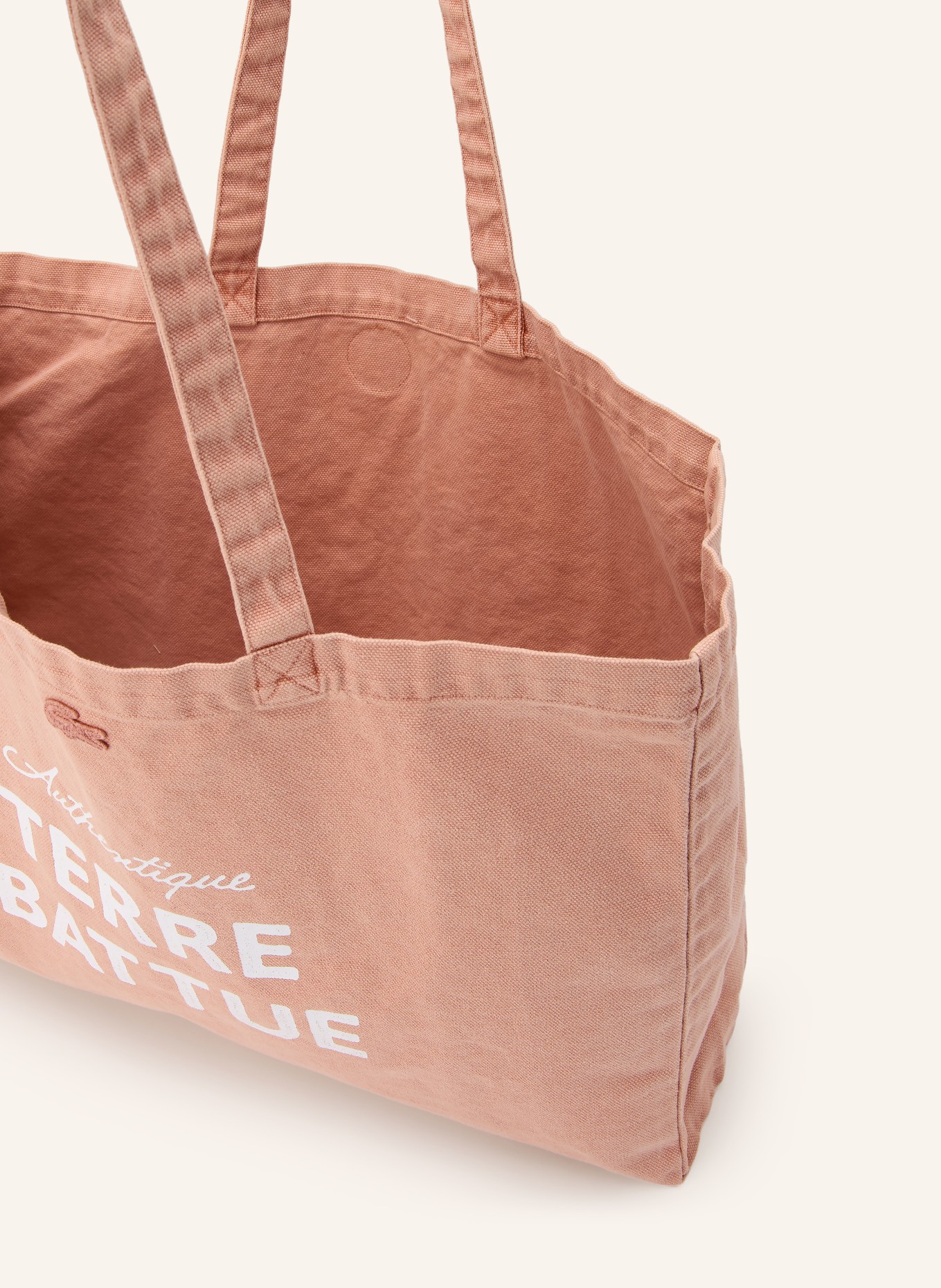 LACOSTE acheteur: SAUMON