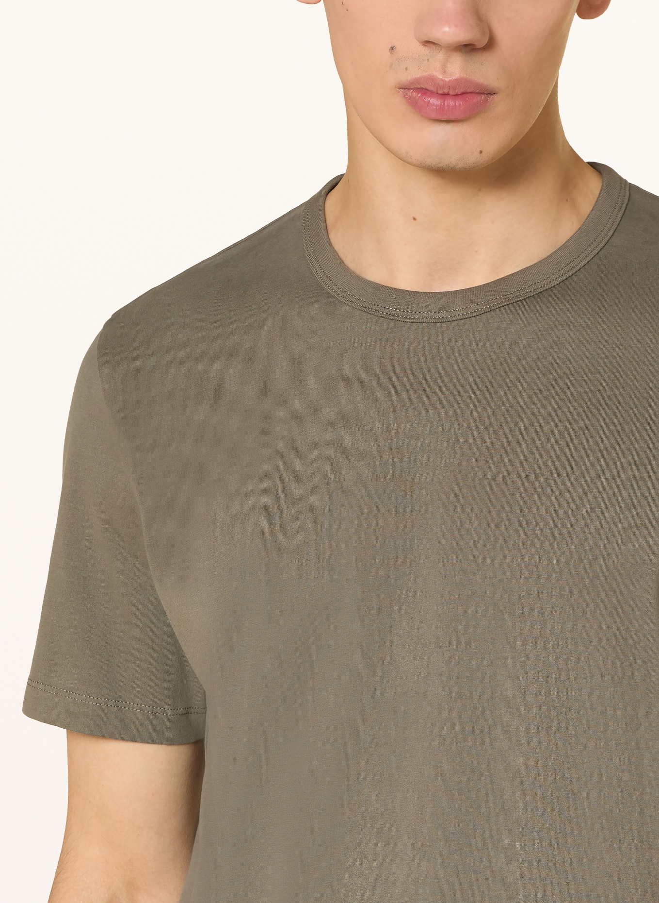 COS T-Shirt: KHAKI