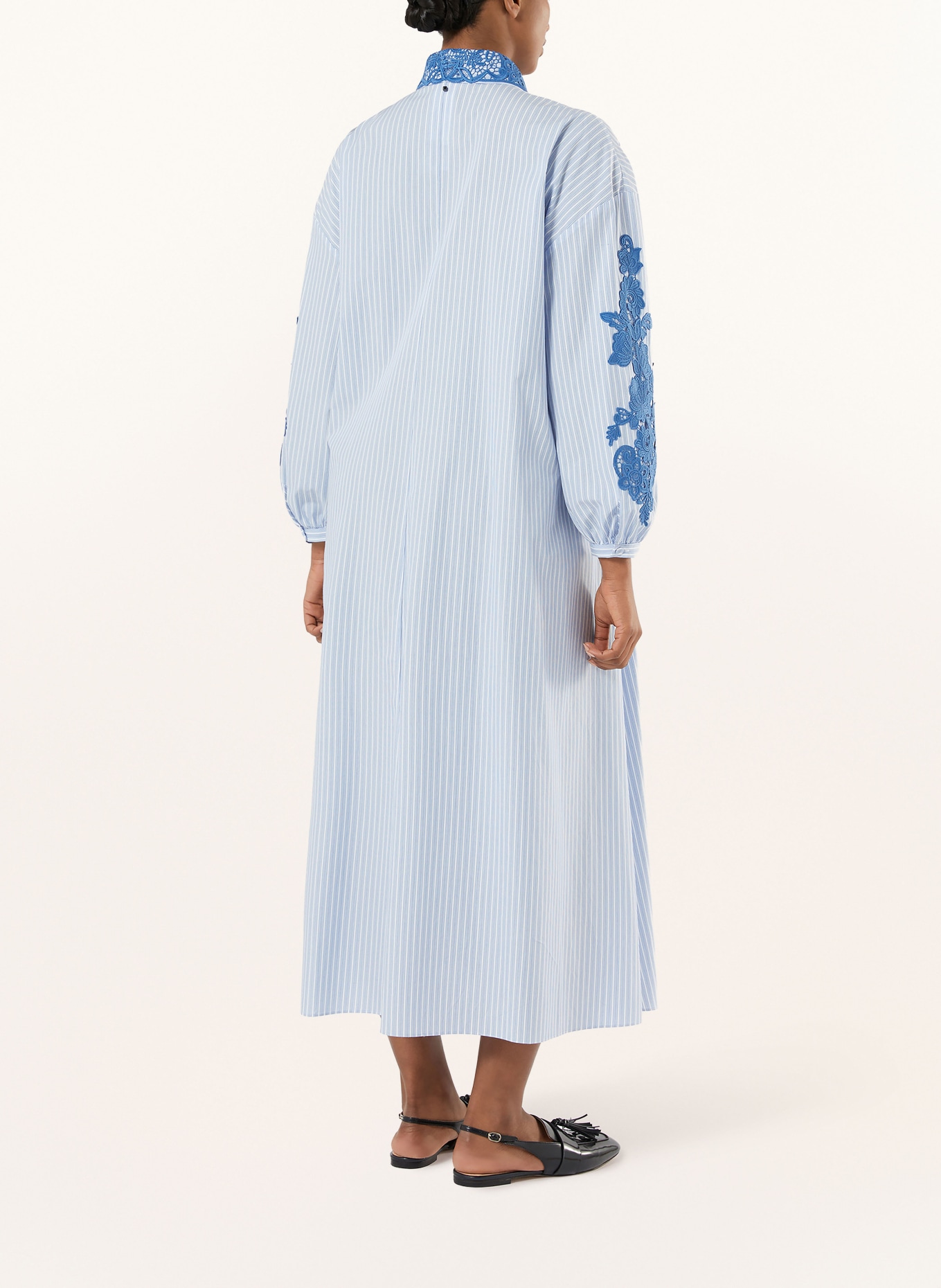 MARINA RINALDI CEPPO shirt dress with lace and gemstones: BLUE / WHITE