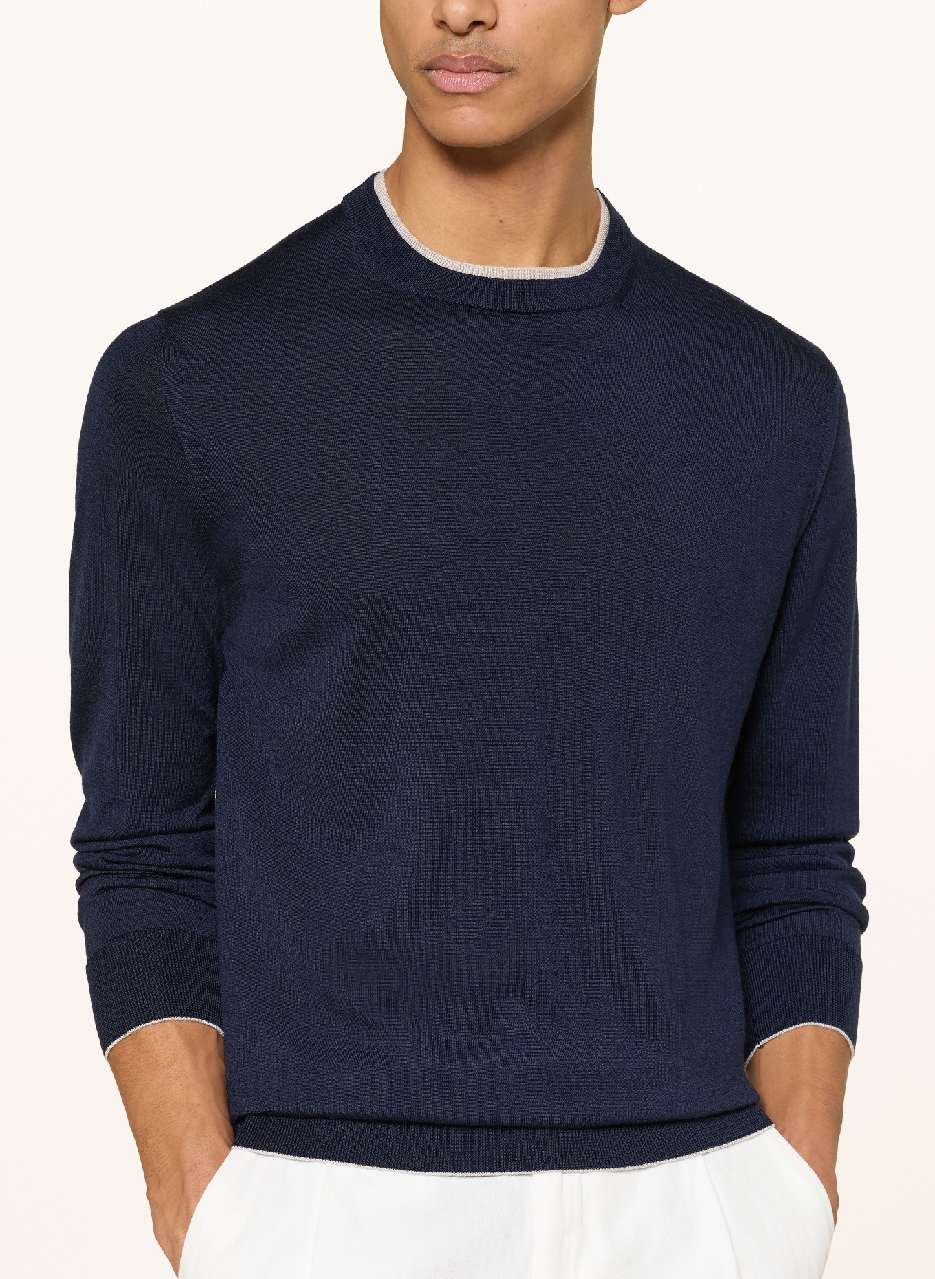 eleventy Pullover mit Seide: DUNKELBLAU / CREME