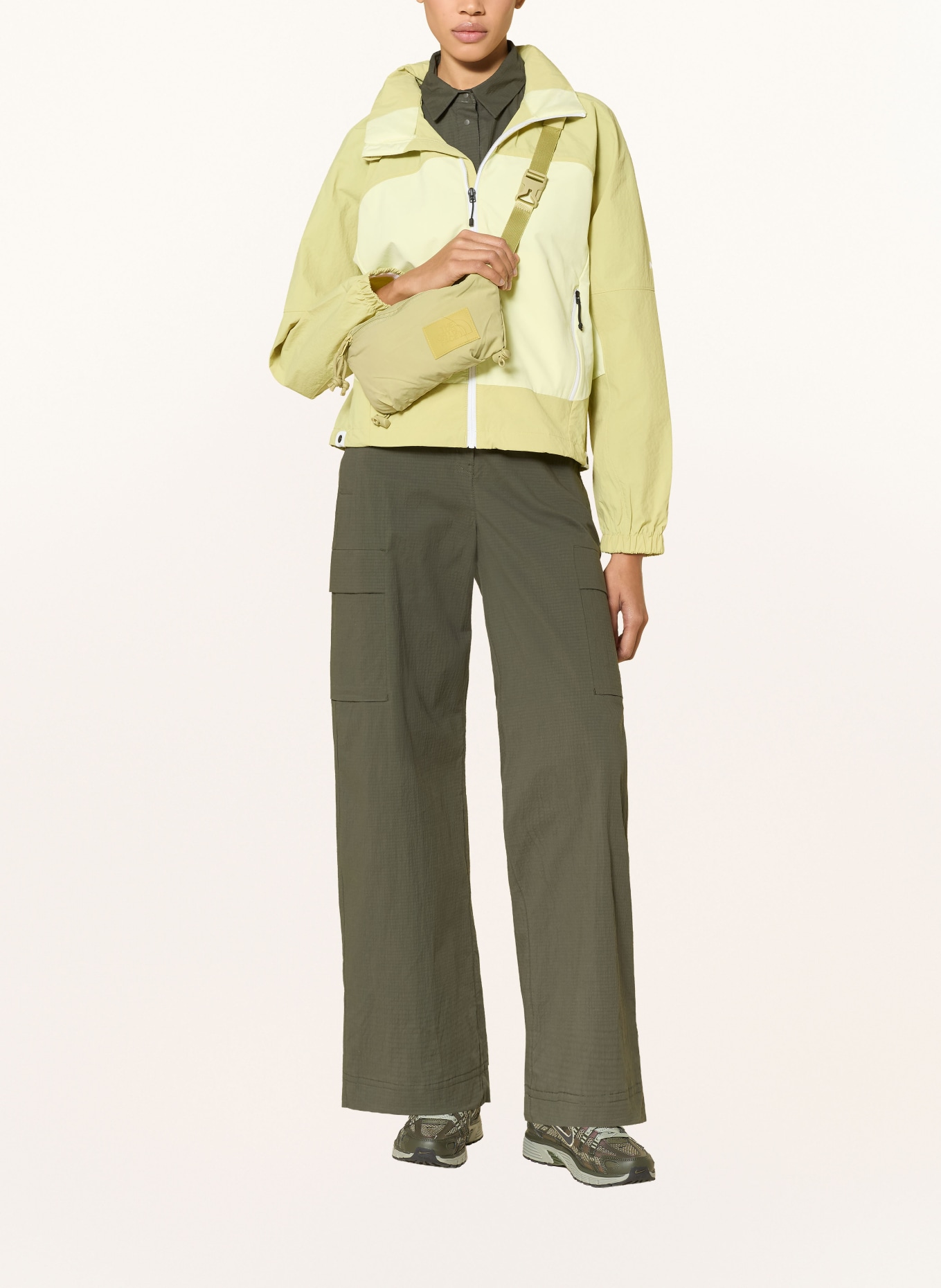 THE NORTH FACE Heuptas NEVER STOP: LICHTGROEN