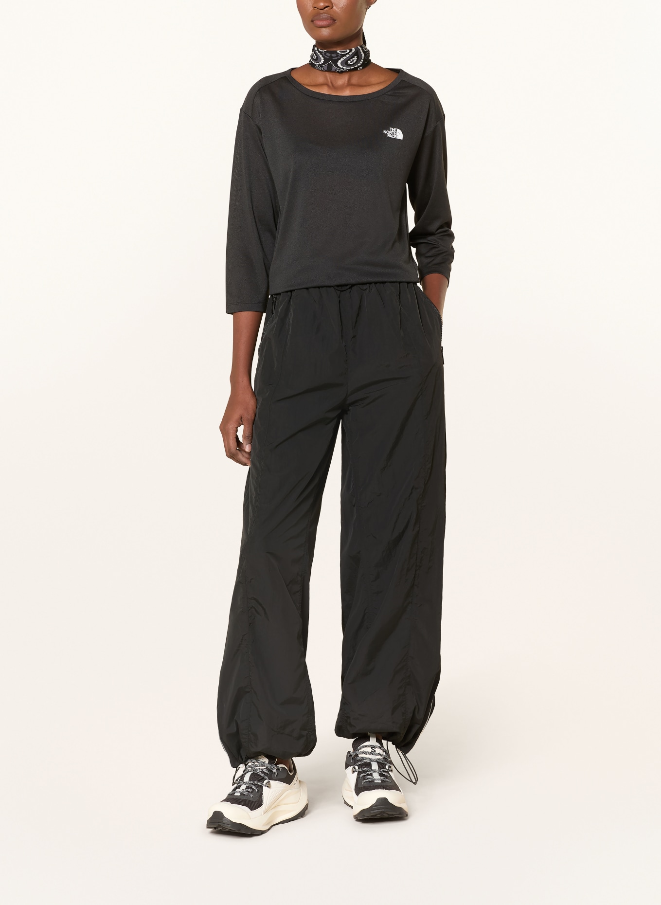 THE NORTH FACE Funktionsshirt TANKEN mit 3/4-Arm: SCHWARZ