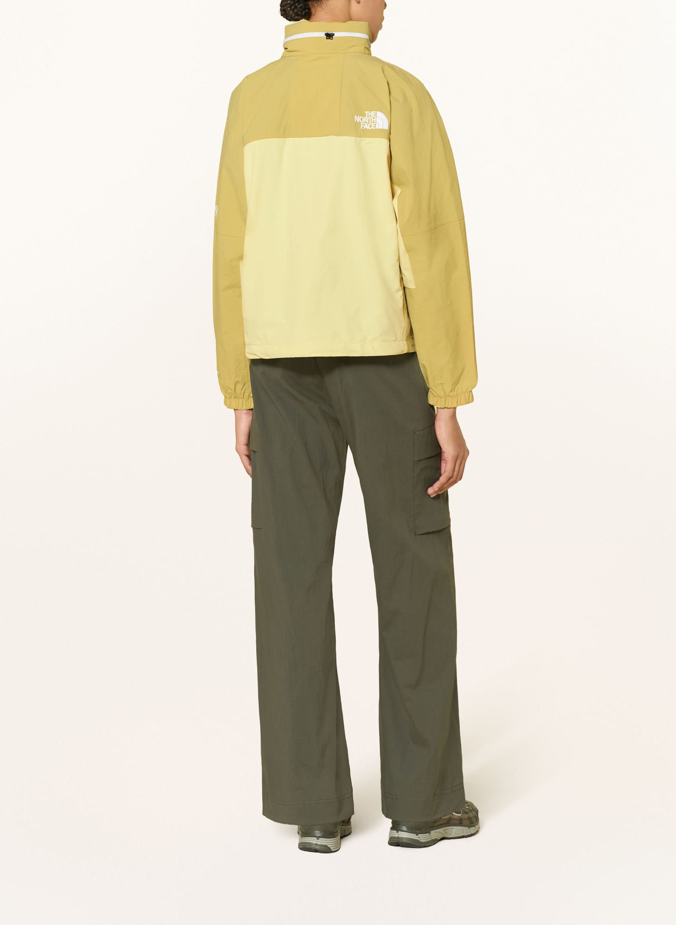 THE NORTH FACE HIKE UTILITY Windbreaker: YELLOW