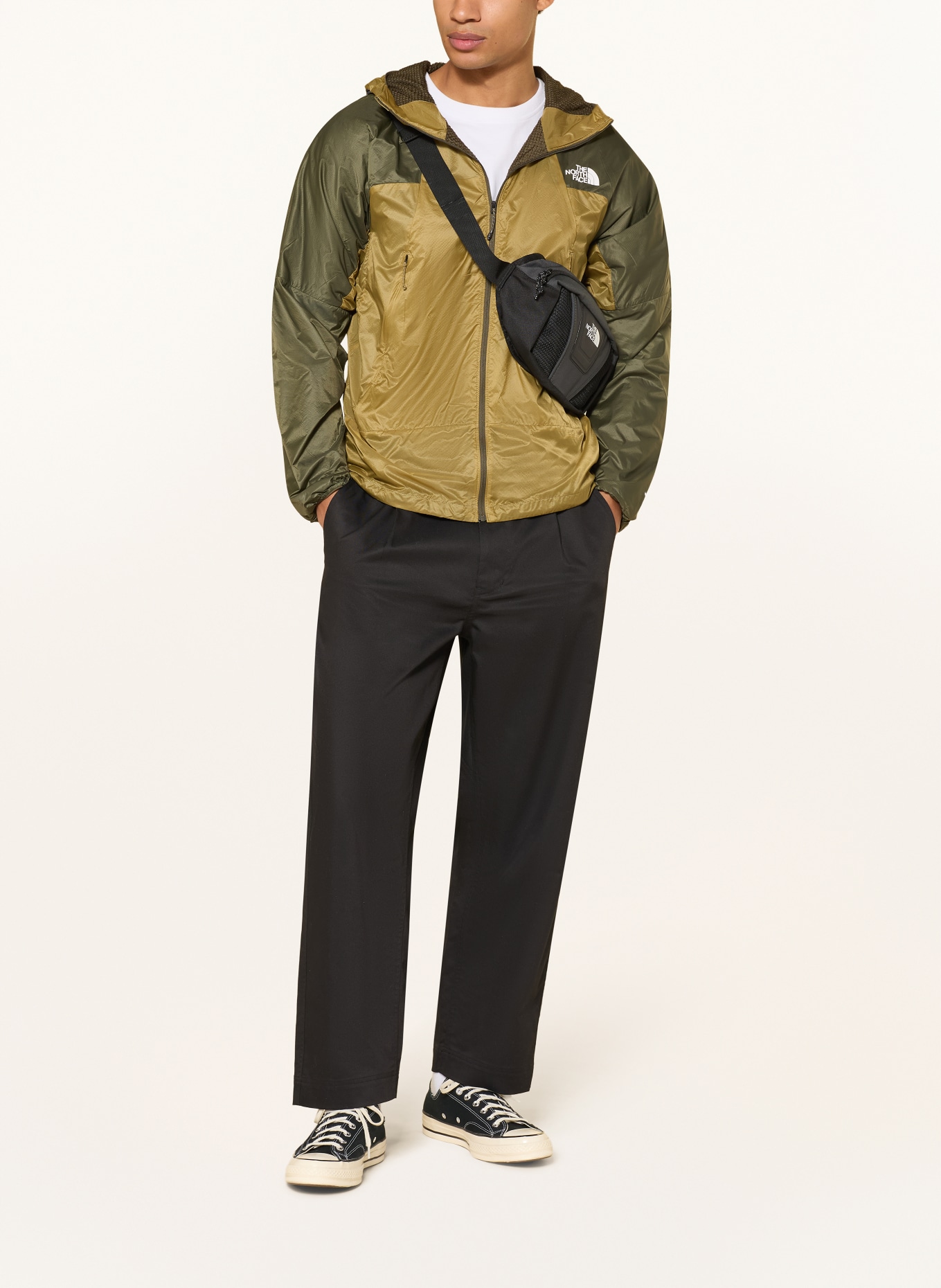 THE NORTH FACE Windjack RIDGELITE FUTUREFLEECE: OLIJF / KAKI