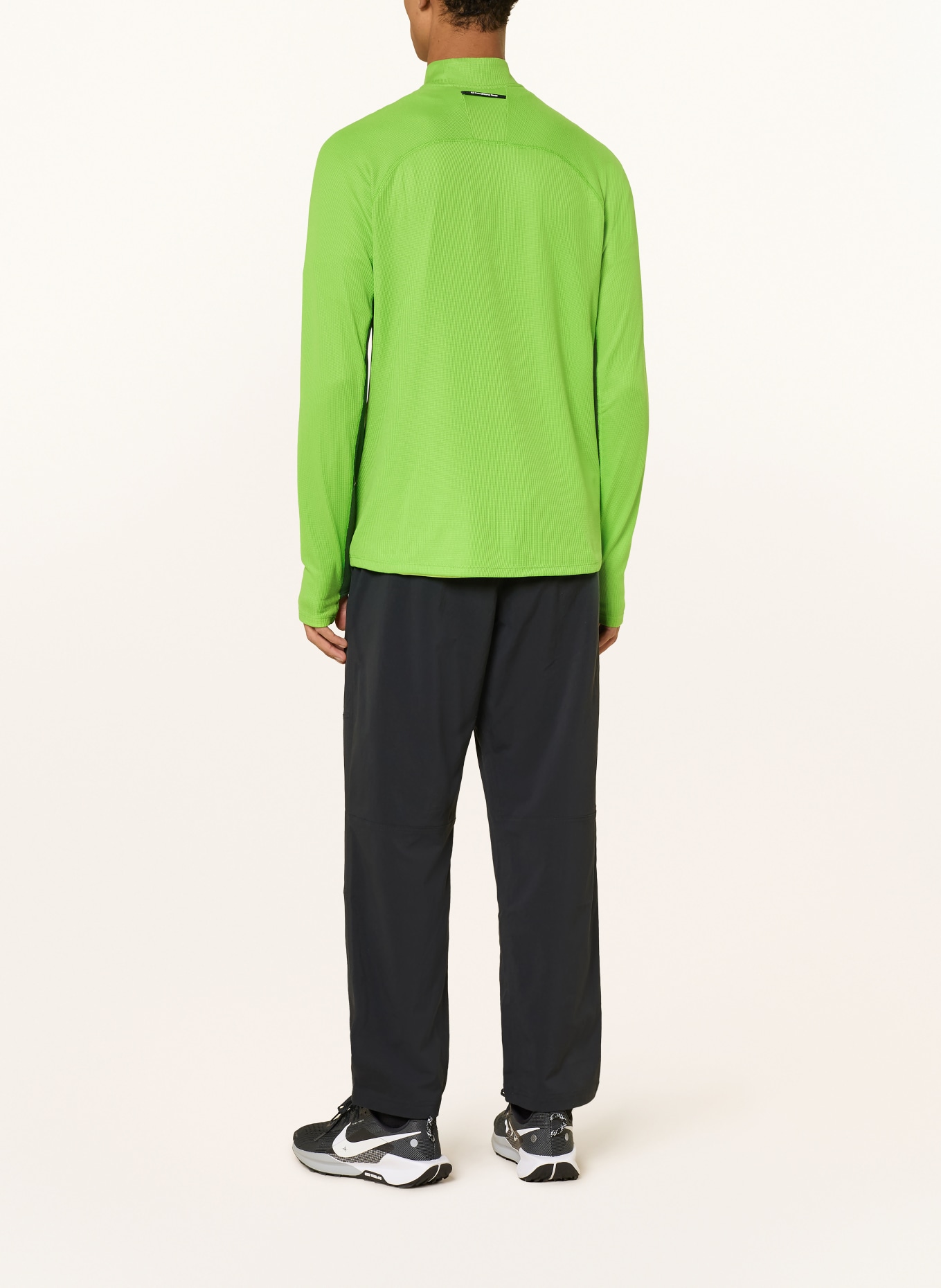 Nike Hardloopshirt ACG TRAIL: NEONGROEN / DONKERGROEN