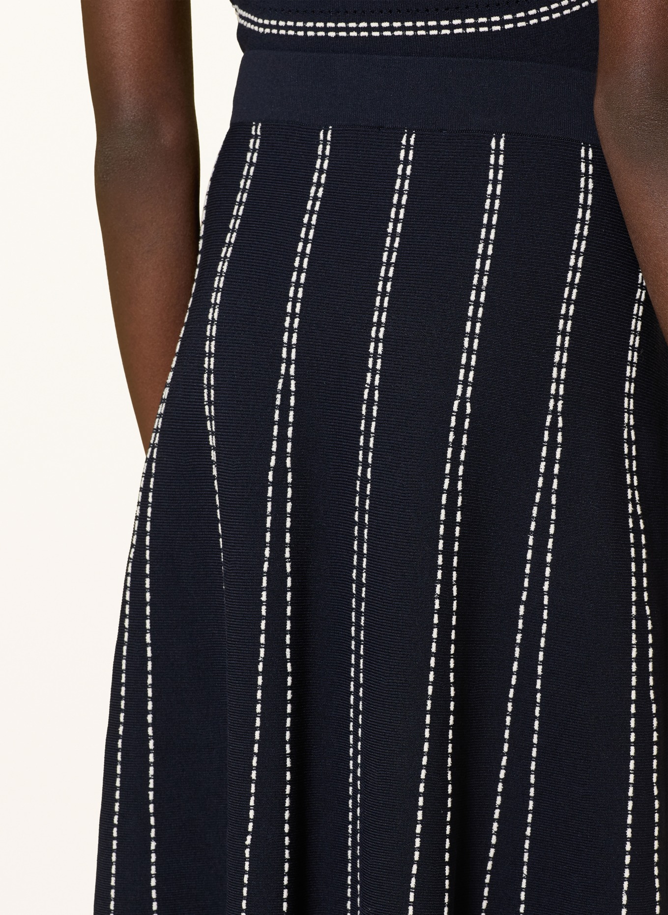 LIU JO jupe en tricot: BLEU FONCÉ / BLANC