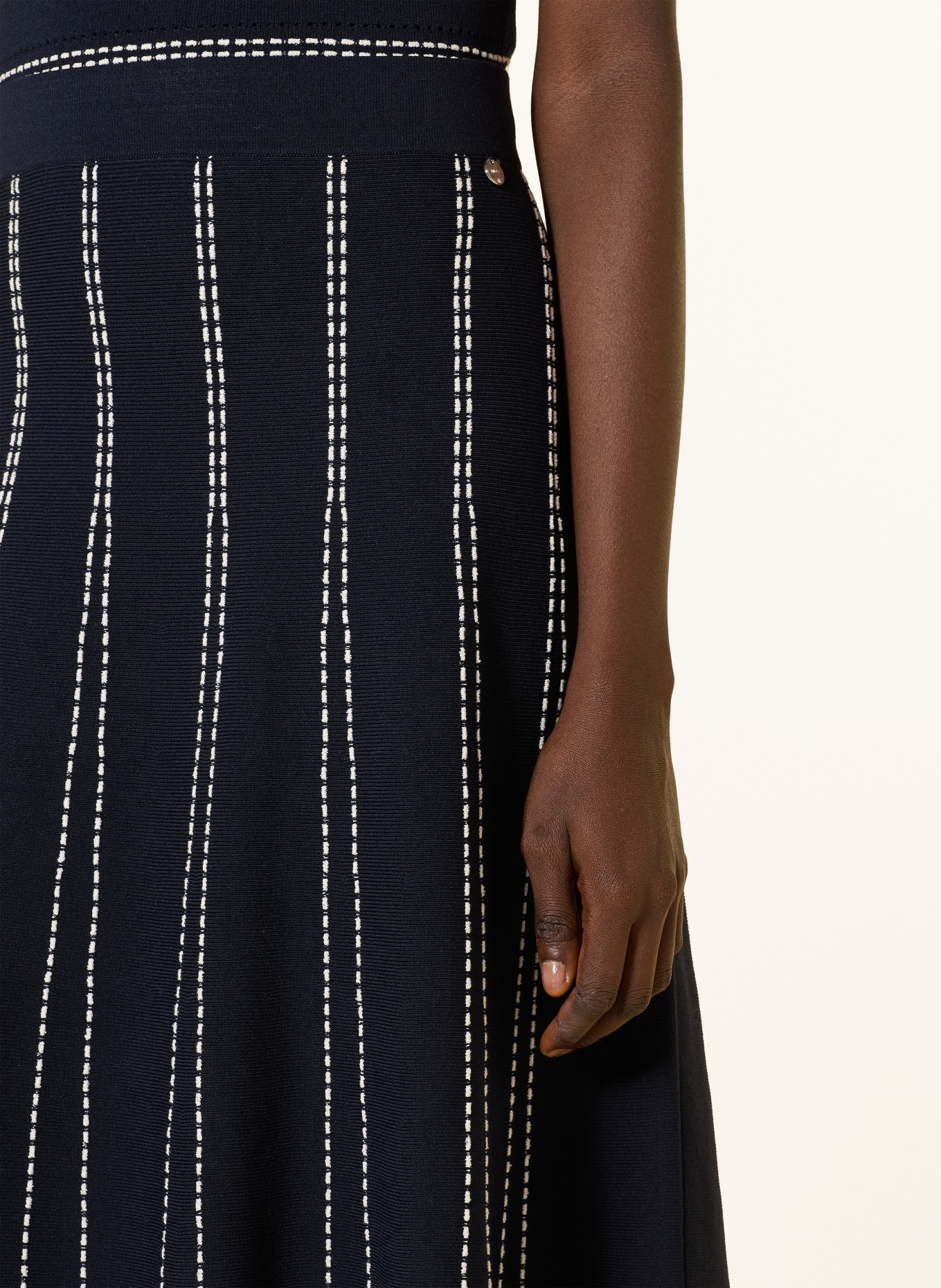 LIU JO jupe en tricot: BLEU FONCÉ / BLANC