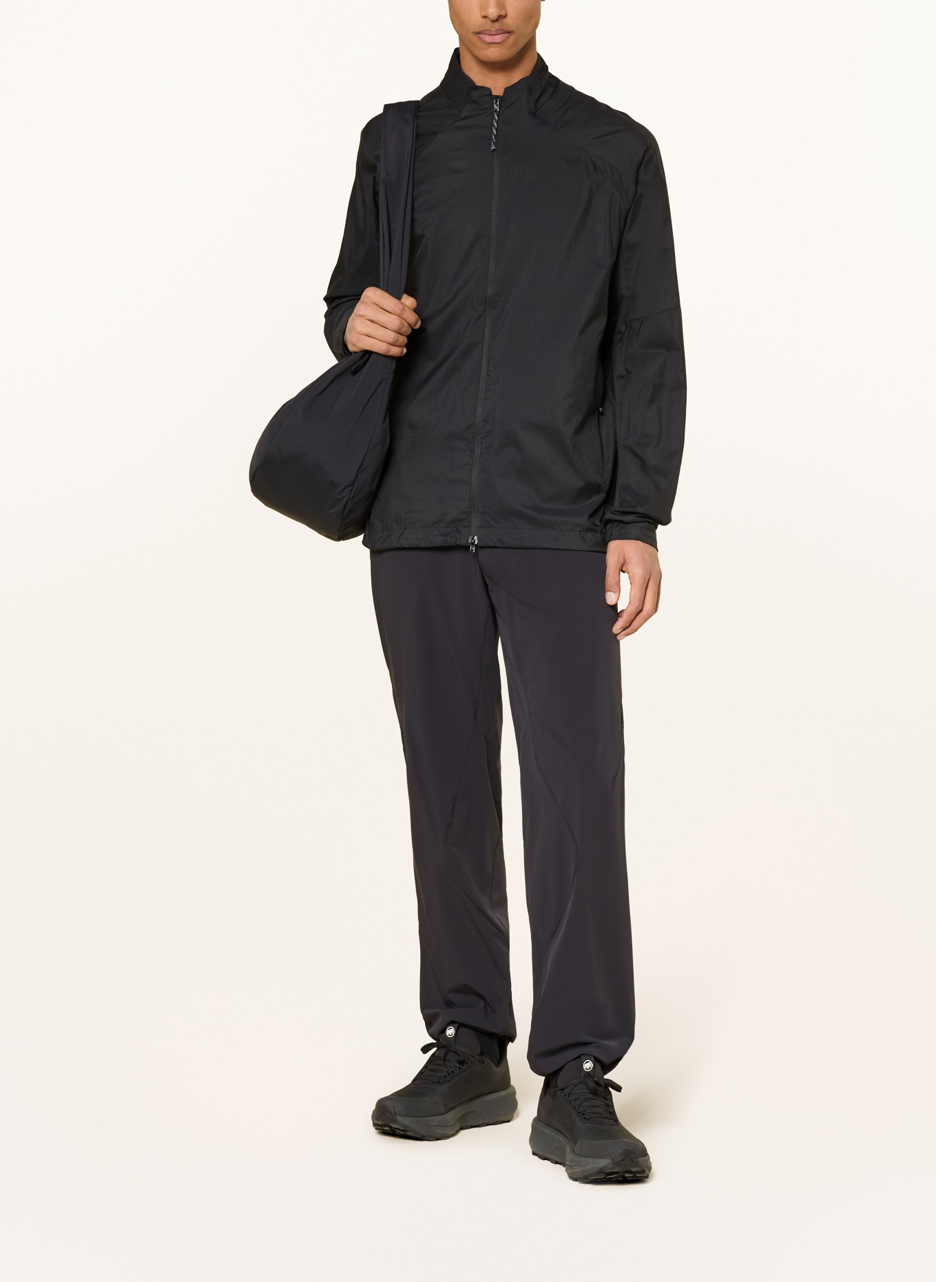 MAMMUT Windjack WB: ZWART