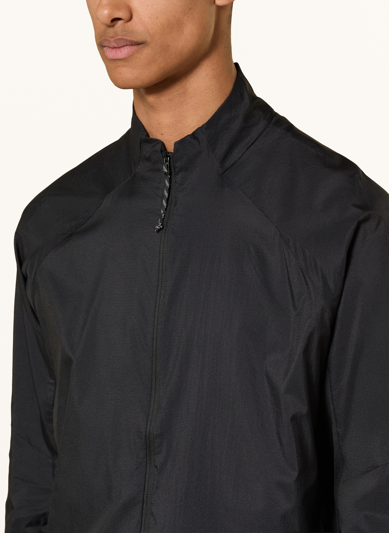 MAMMUT Windjack WB: ZWART