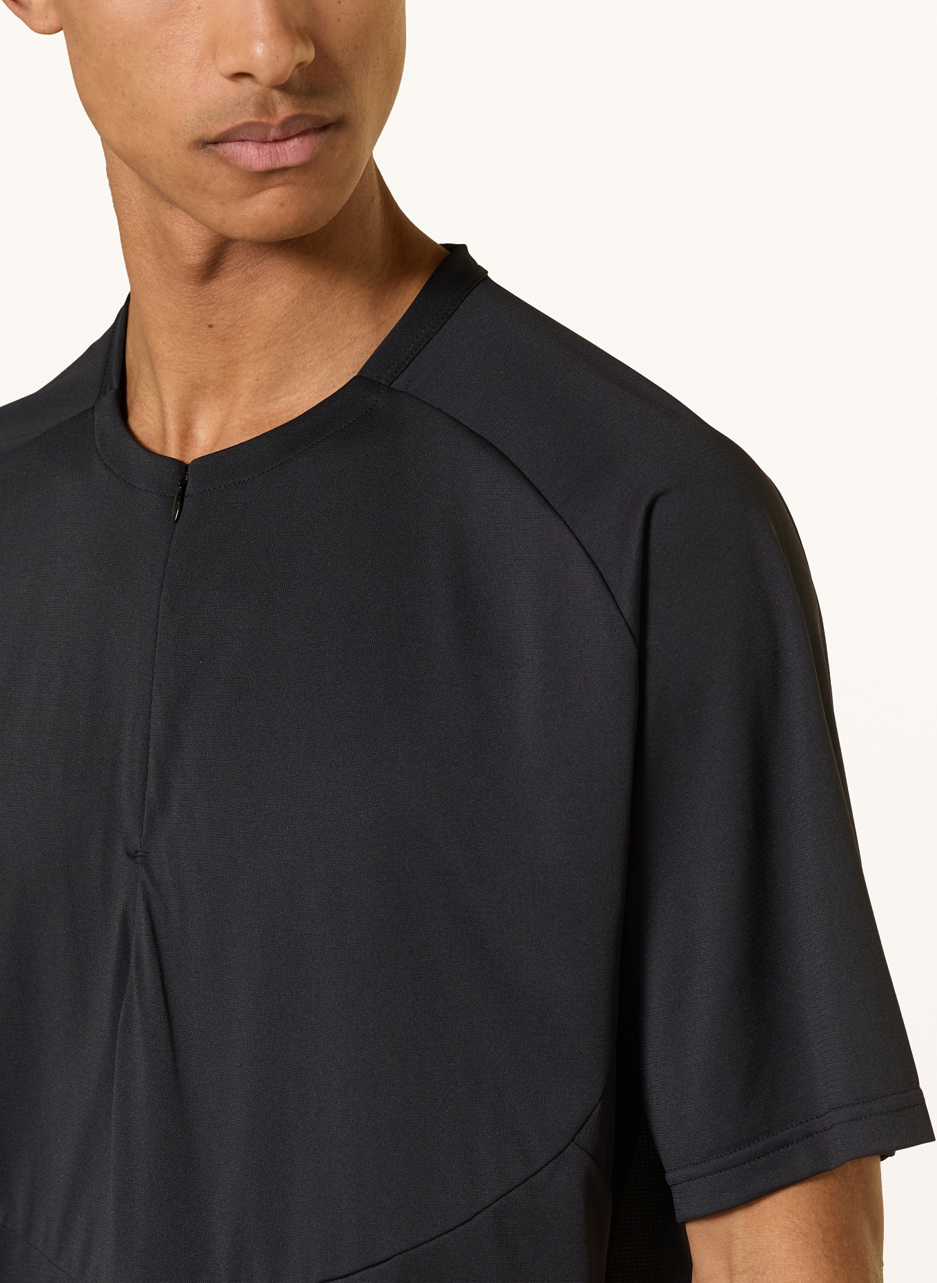 MAMMUT Functioneel shirt LIGHT FL HALF ZIP: ZWART