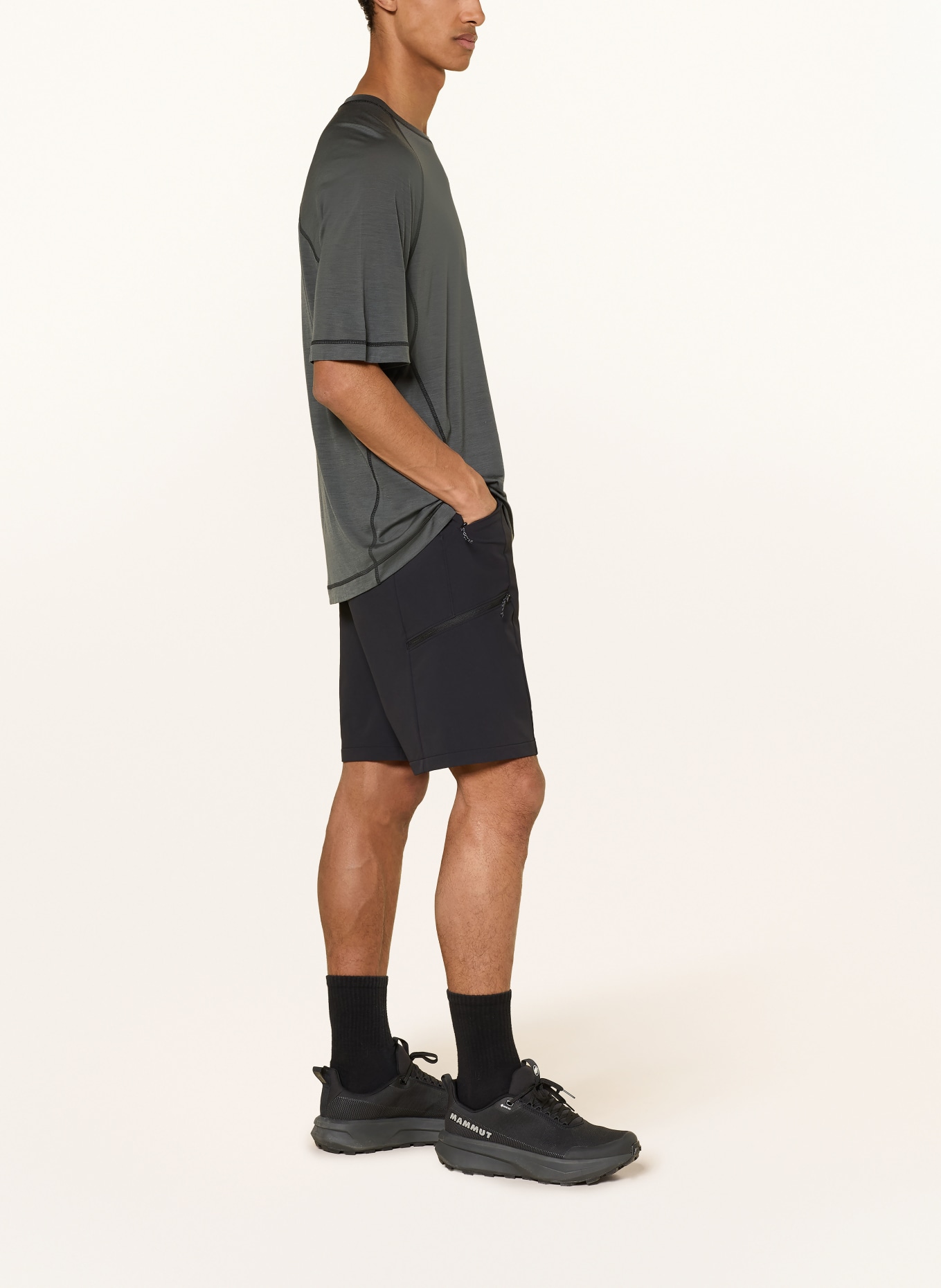 MAMMUT Trekkingshort HIKING PATROL X MAMMUT: ZWART