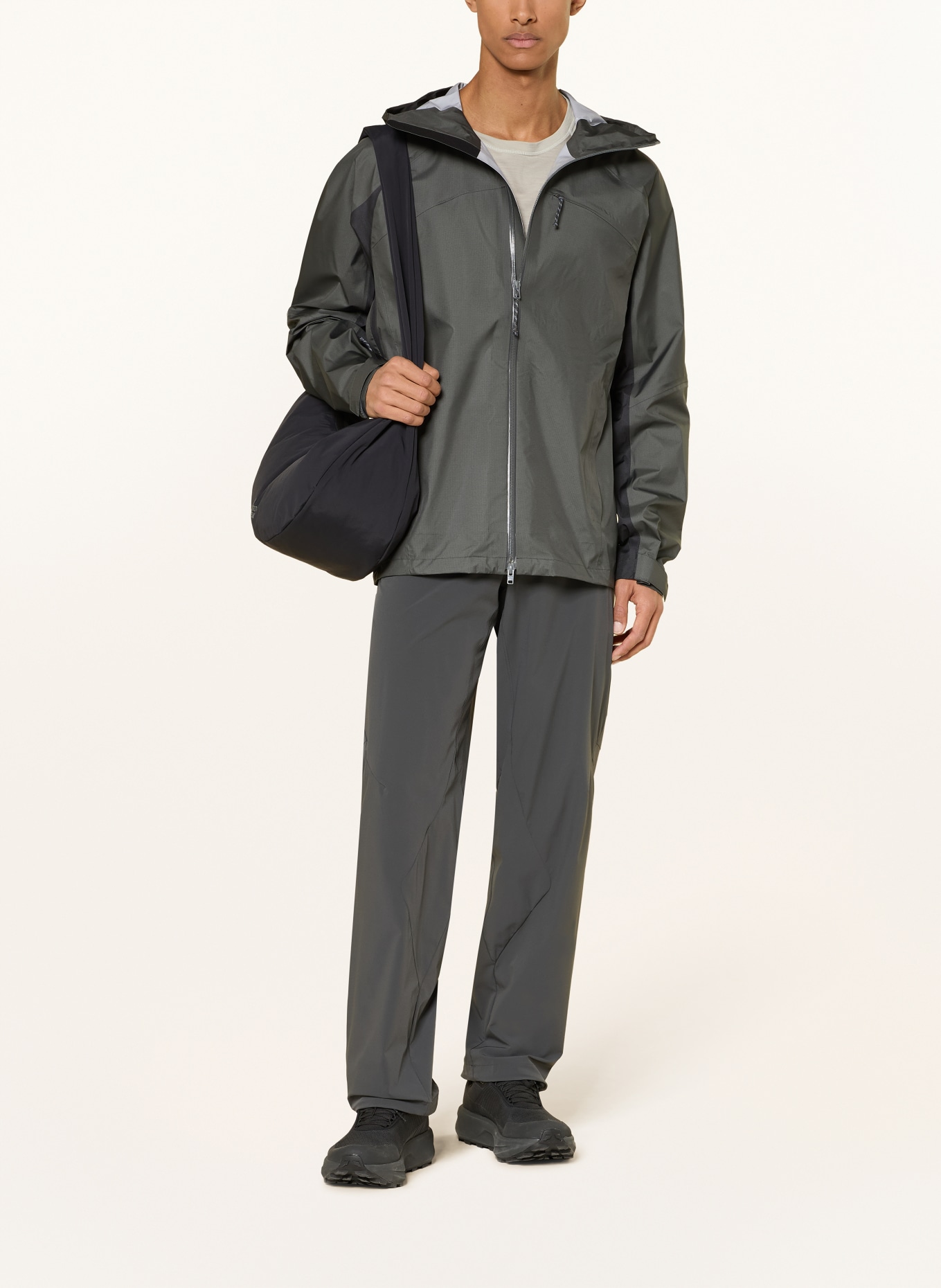 MAMMUT Hardshell jacket: DARK GRAY