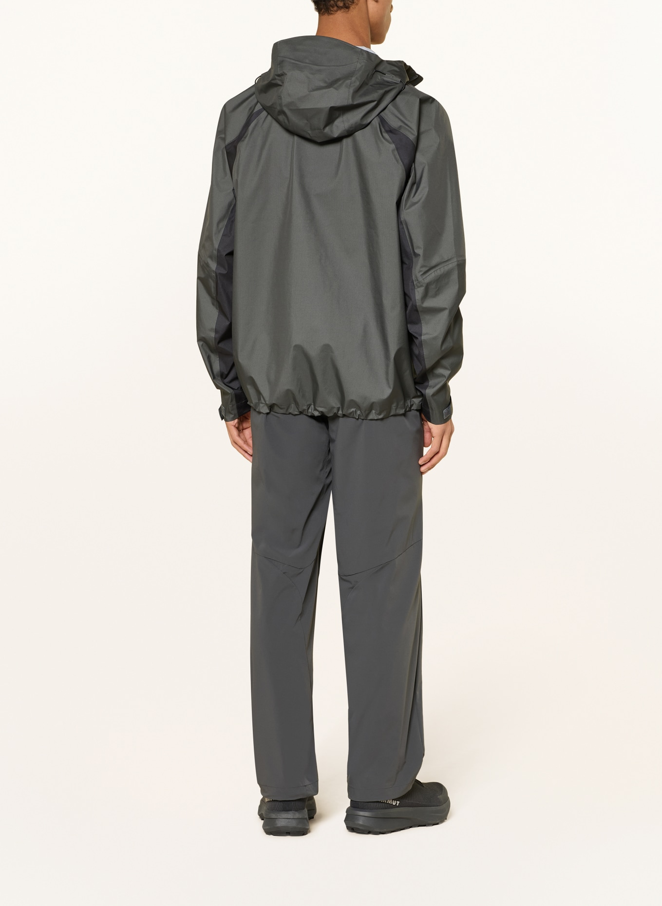 MAMMUT Hardshell jacket: DARK GRAY