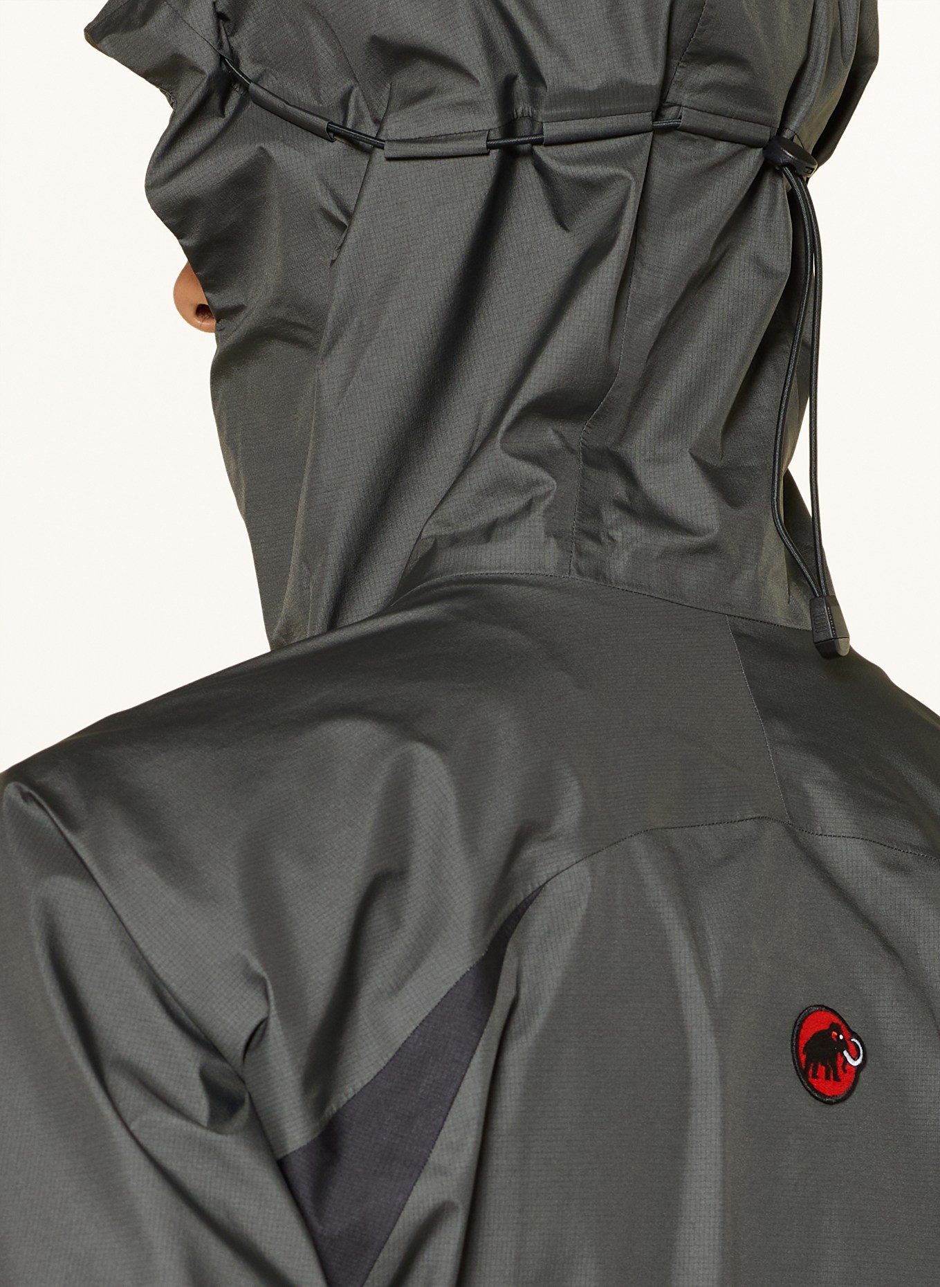 MAMMUT Hardshell jacket: DARK GRAY