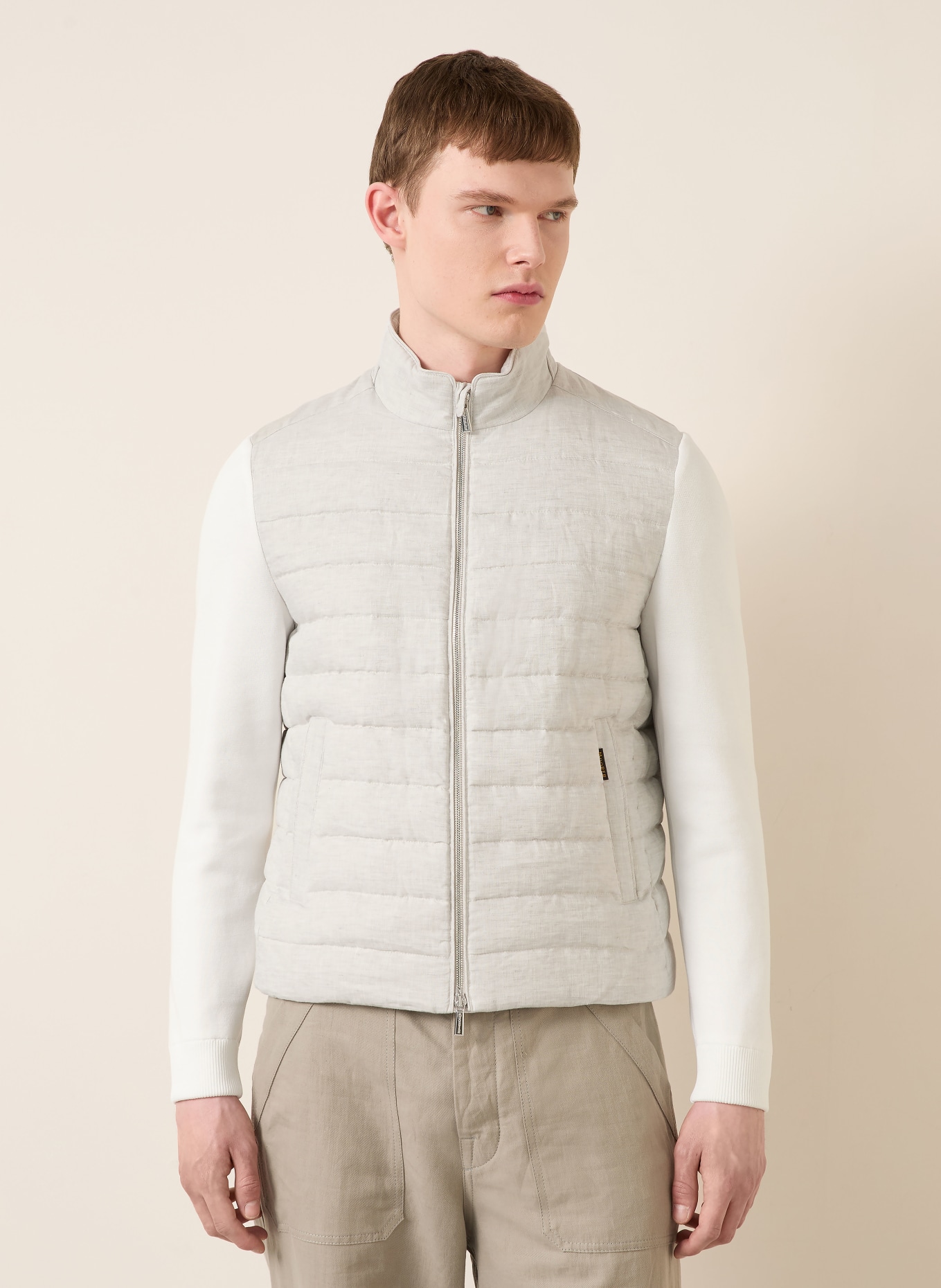 MOORER Donsjack van een mix van materialen met linnen: LICHTGRIJS