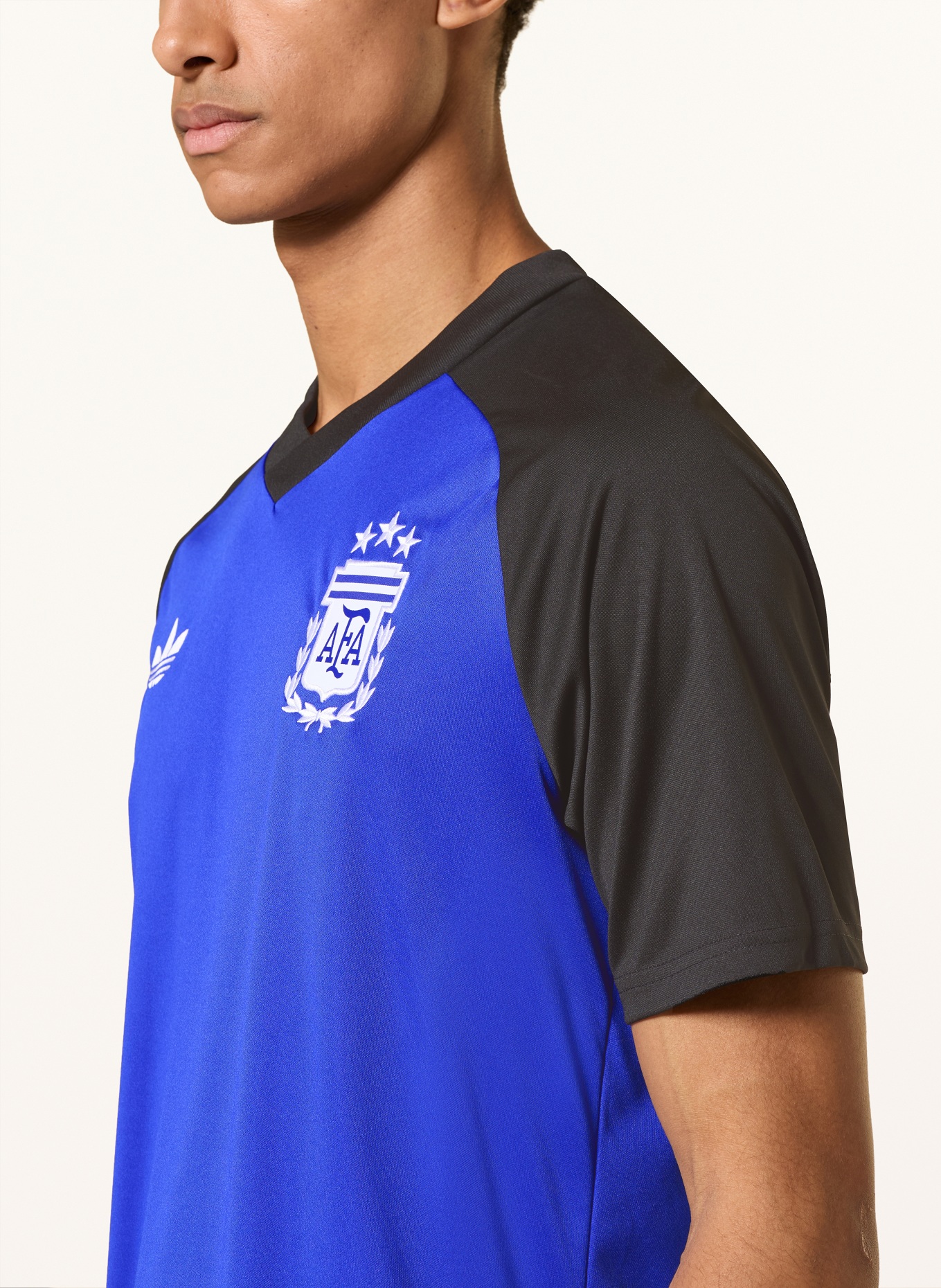 adidas Koszulka rozgrzewkowa ARGENTYNA 26: NIEBIESKI / BIAŁY / CZARNY