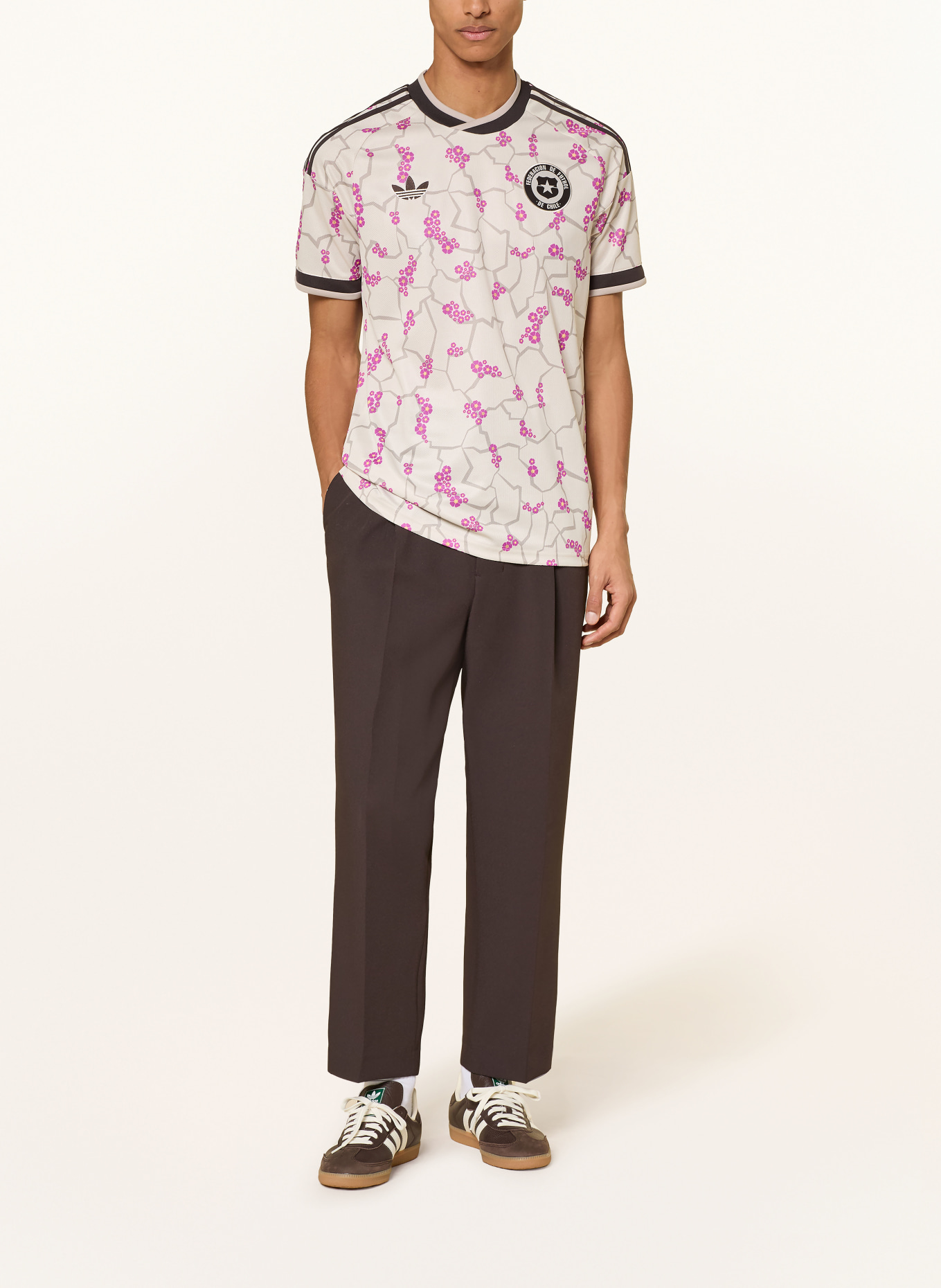 adidas Koszulka wyjazdowa CHILE 26: JASNOBRĄZOWY / CIEMNOBRĄZOWY / JASKRAWY FIOLETOWY