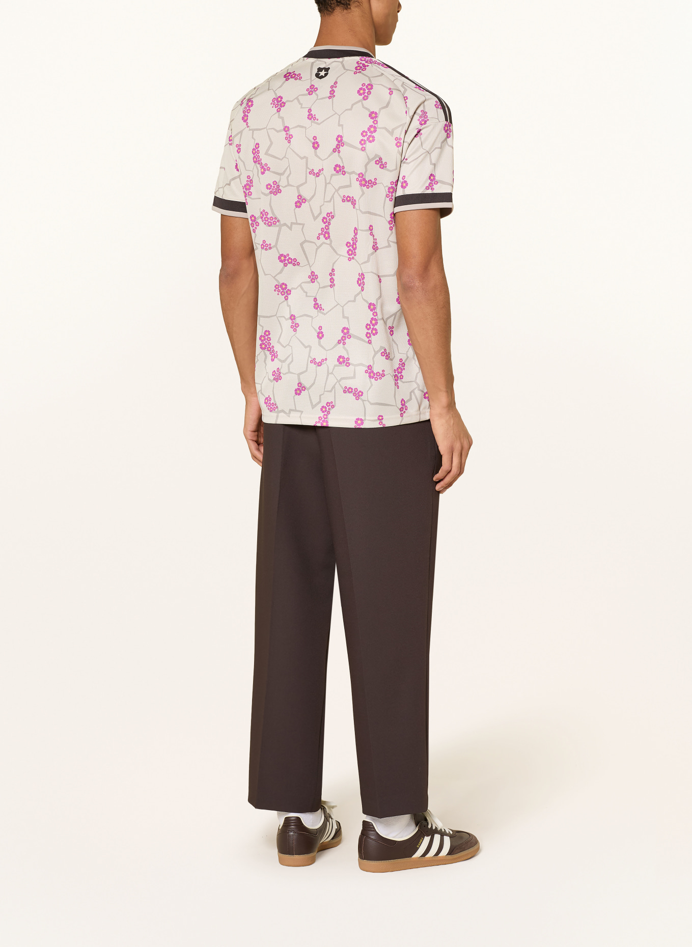 adidas Koszulka wyjazdowa CHILE 26: JASNOBRĄZOWY / CIEMNOBRĄZOWY / JASKRAWY FIOLETOWY