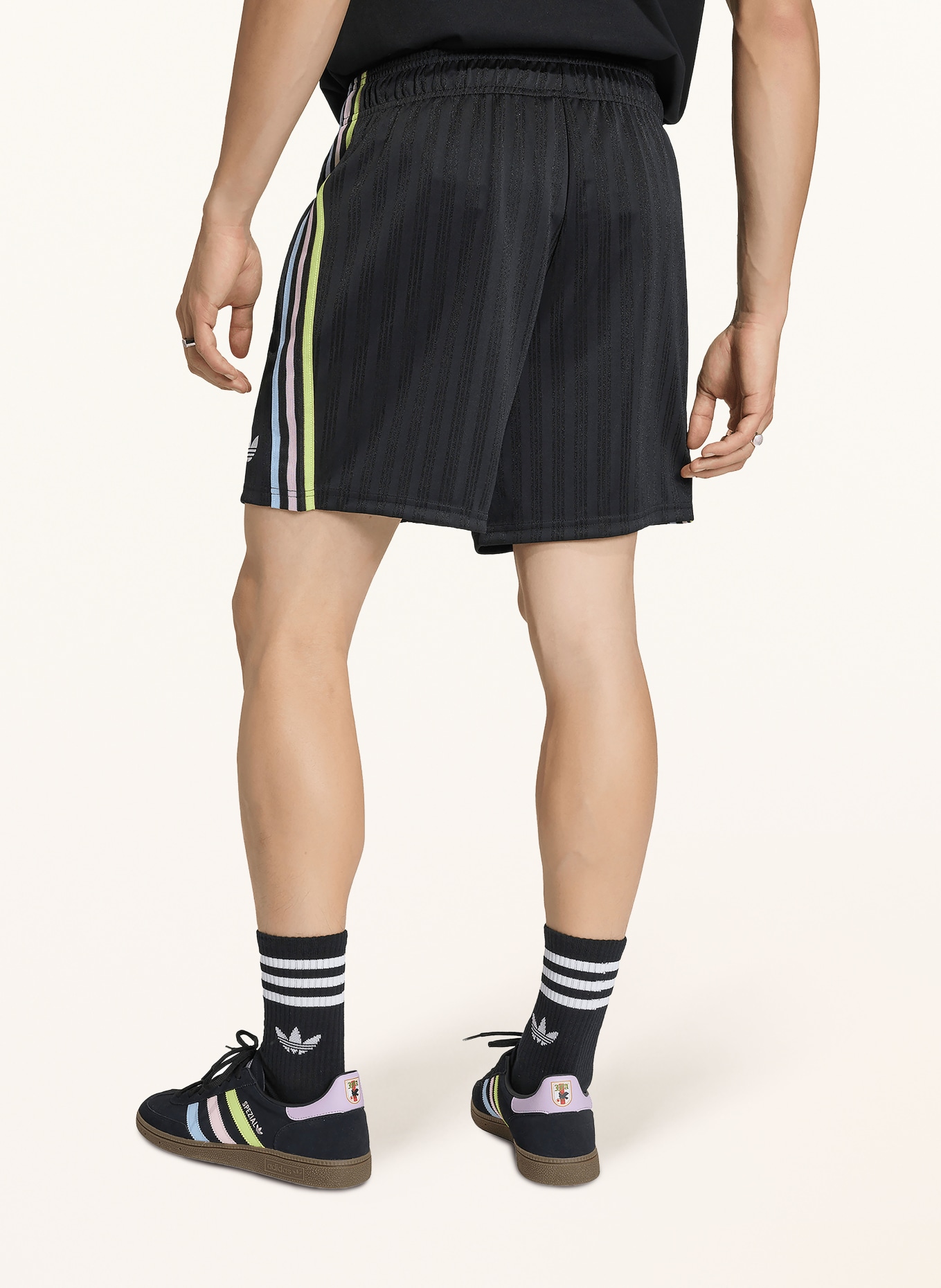 adidas Szorty JAPAN ORIGINALS: CZARNY / RÓŻOWY / JASNONIEBIESKI